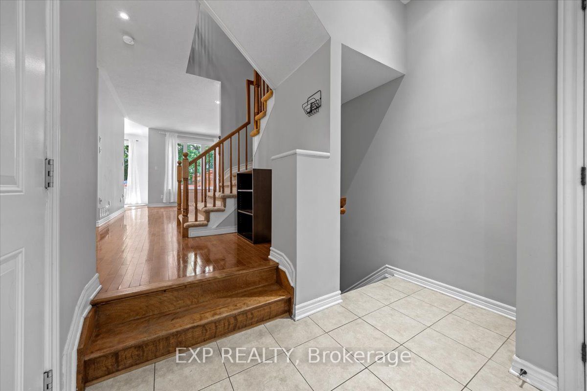 264 Bradwell Way Property Photo 5