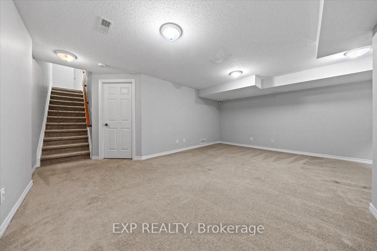 264 Bradwell Way Property Photo 35