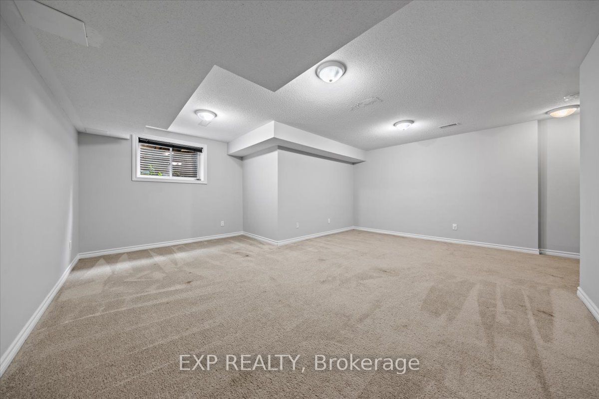 264 Bradwell Way Property Photo 37