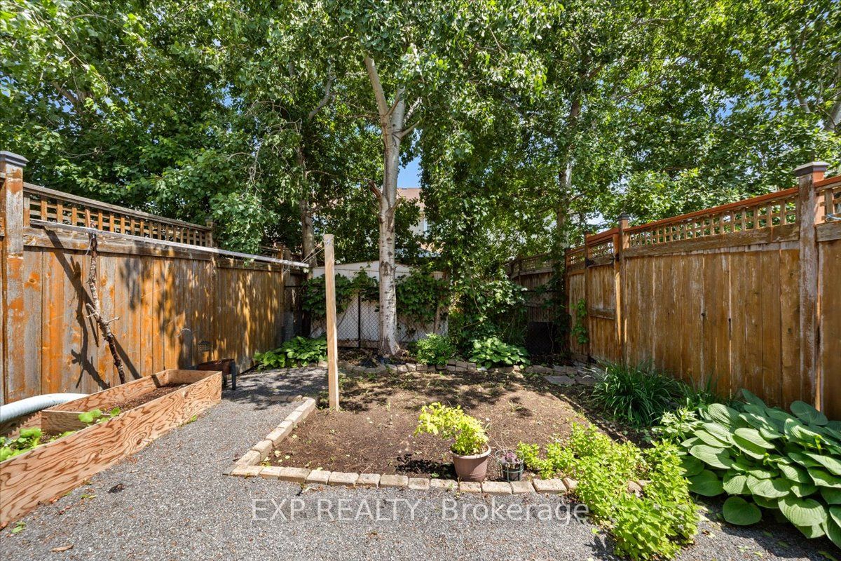 264 Bradwell Way Property Photo 40