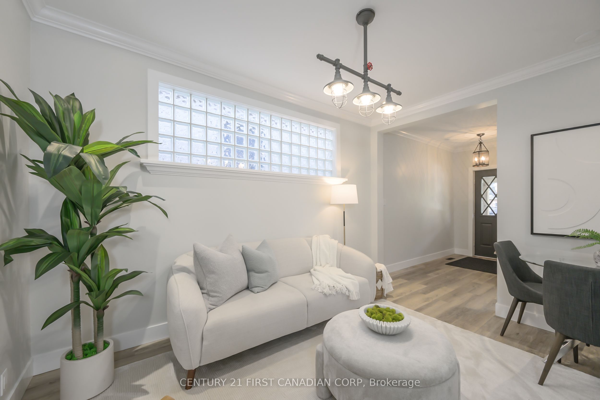 150 Colborne Street Property Photo 7