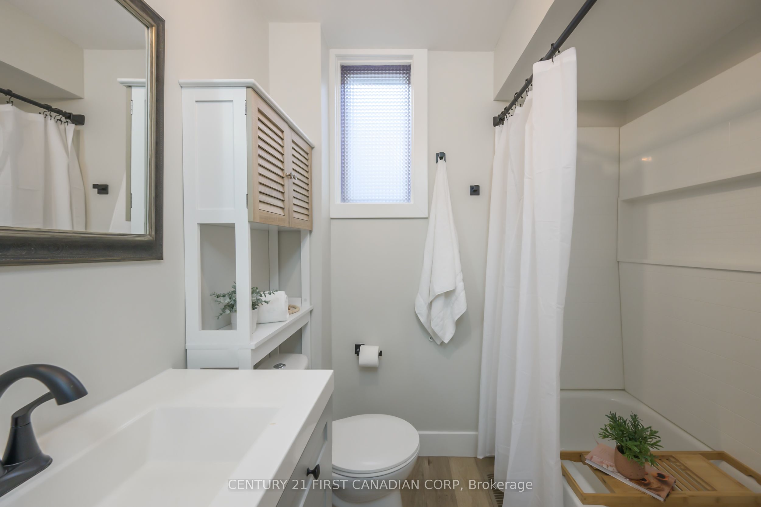 150 Colborne Street Property Photo 17