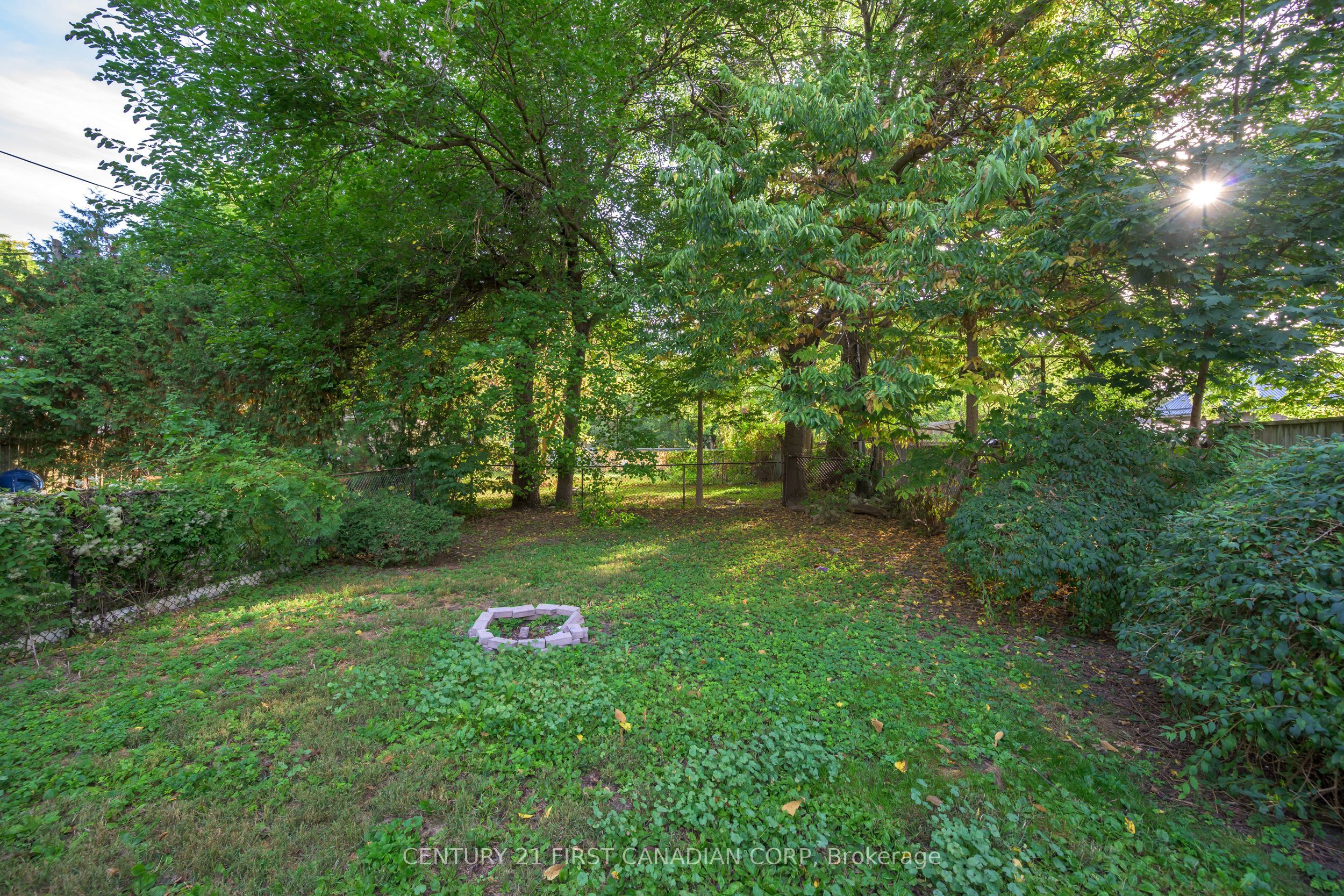 150 Colborne Street Property Photo 20