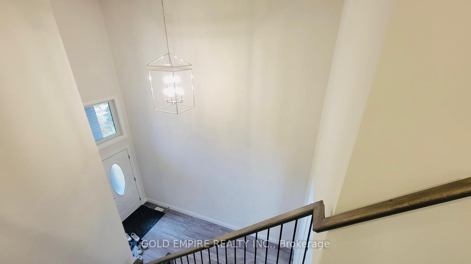 2633 Bobolink Lane Property Photo 3