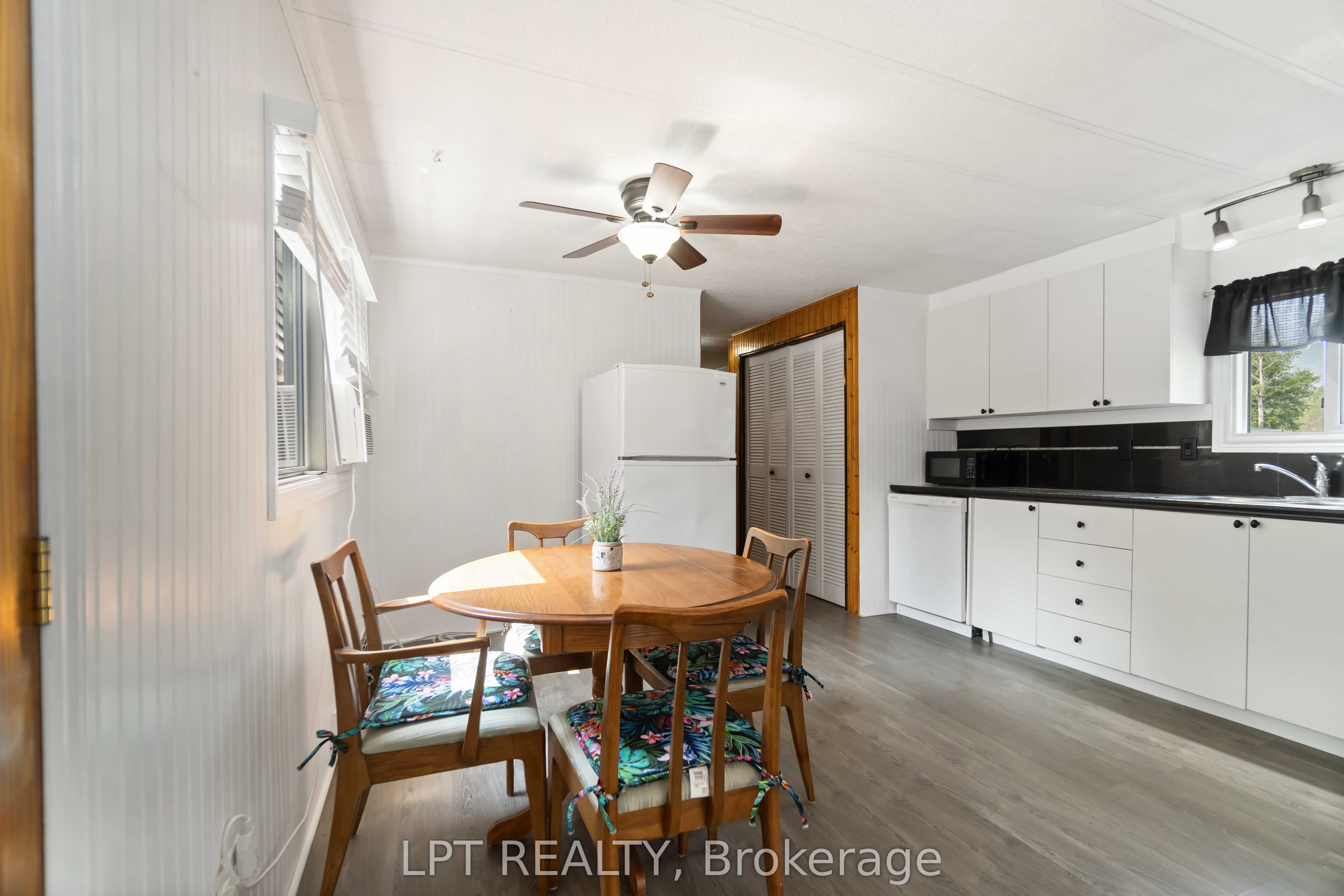 26 Salmon Side Rd Property Photo 6