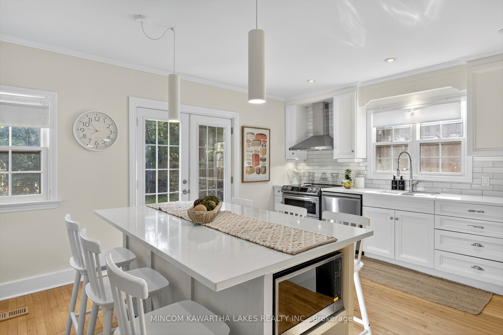 375 Albertus Avenue Property Photo 10