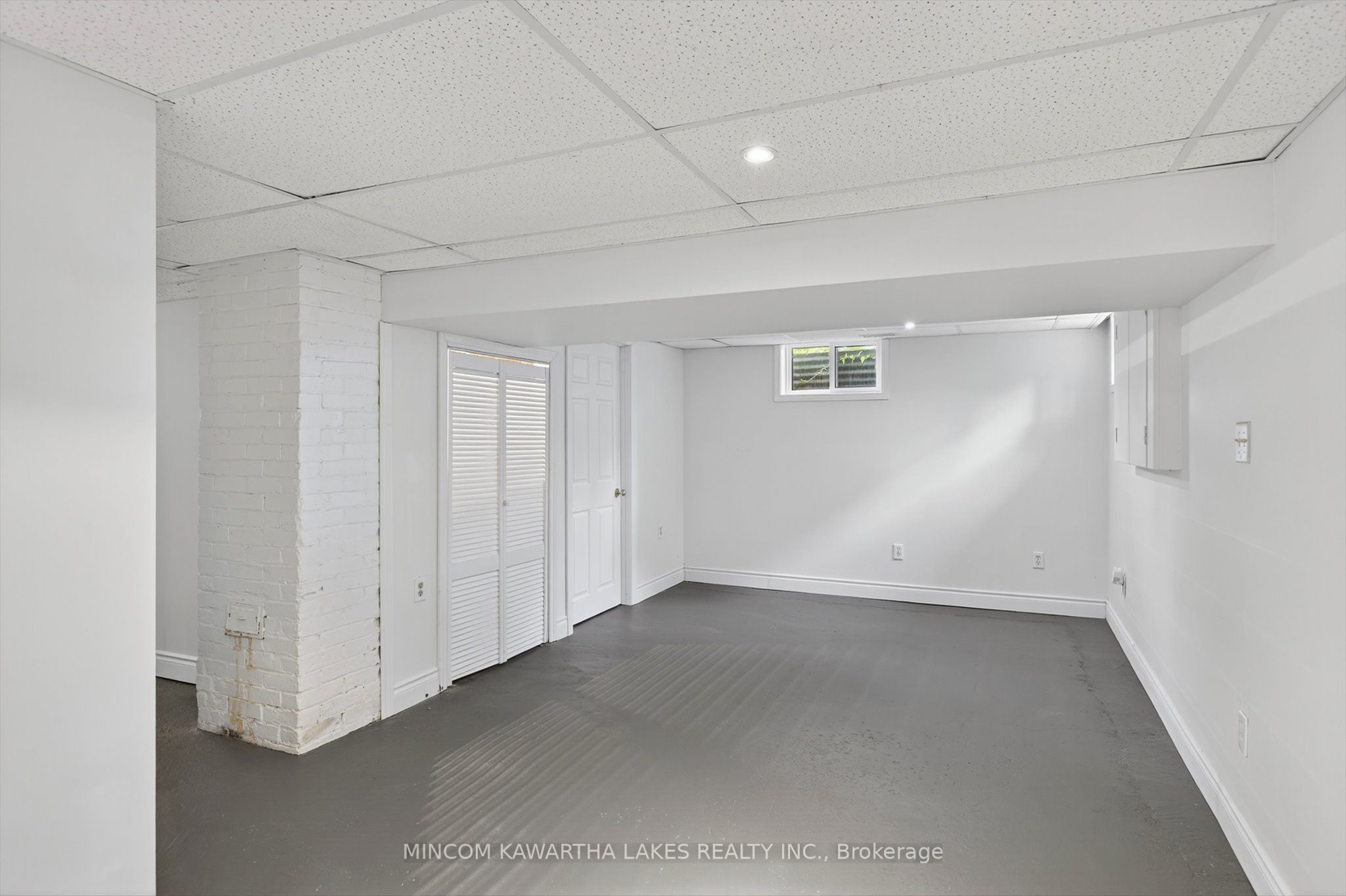 375 Albertus Avenue Property Photo 33