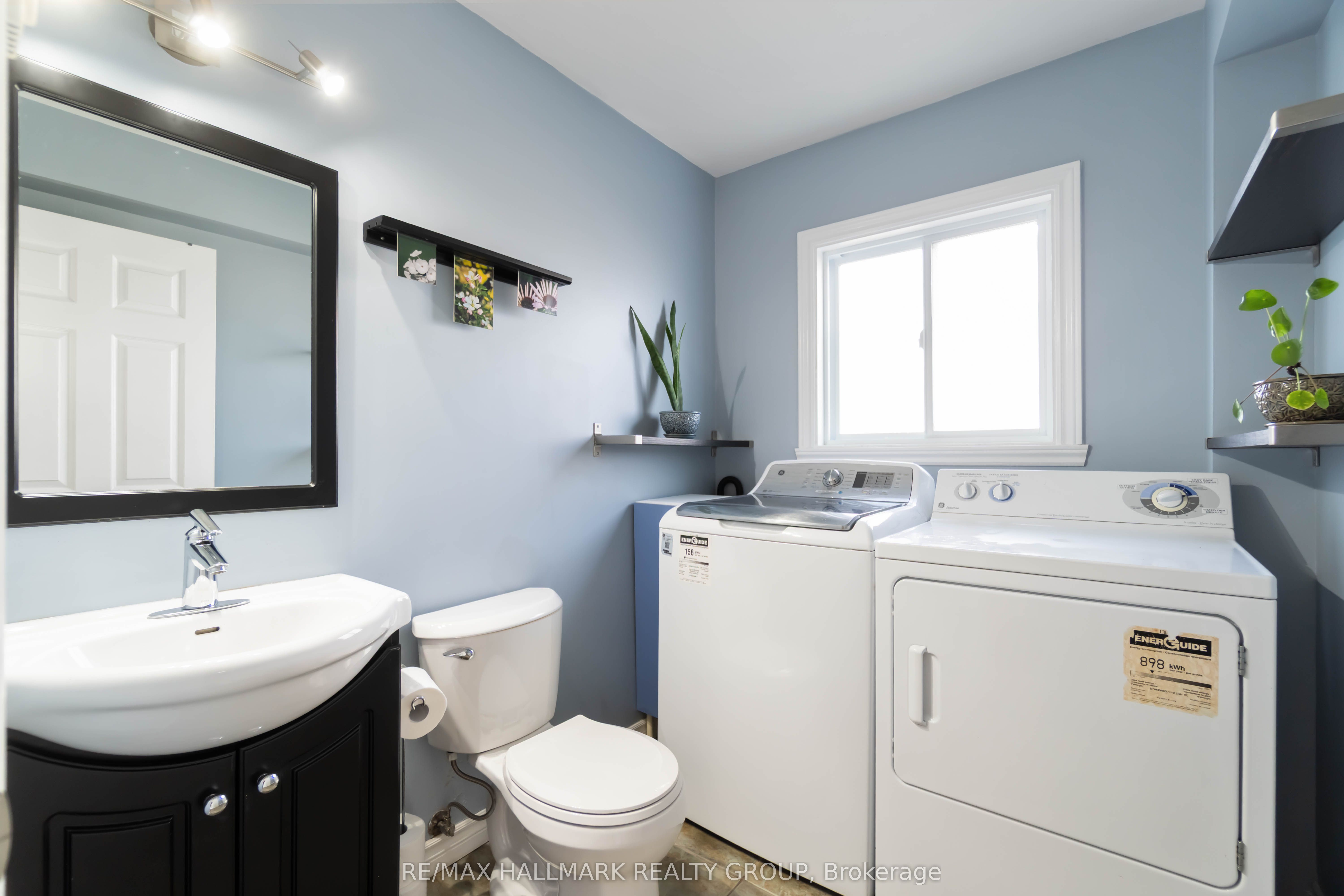 835 Powers Street Property Photo 16