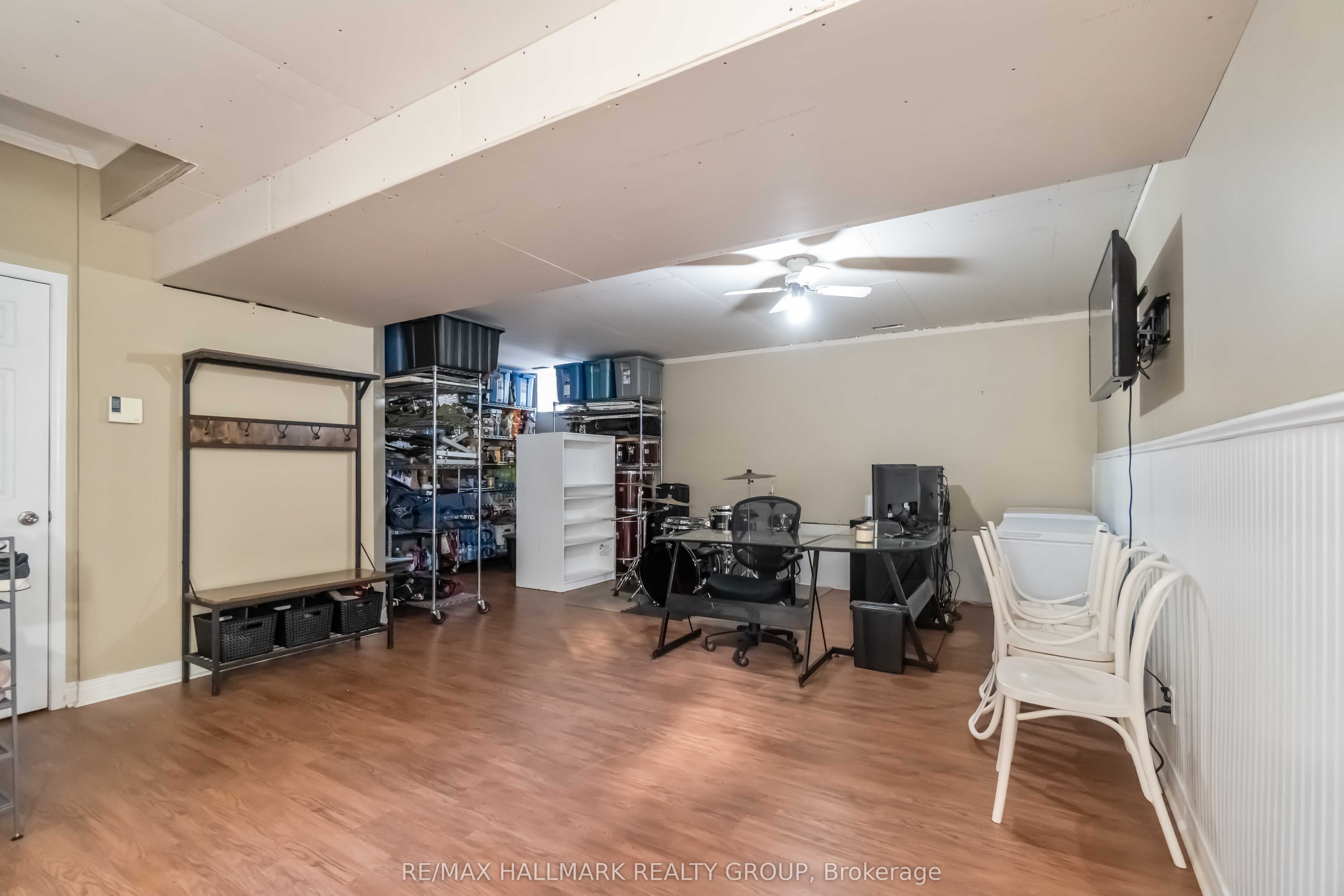 835 Powers Street Property Photo 29