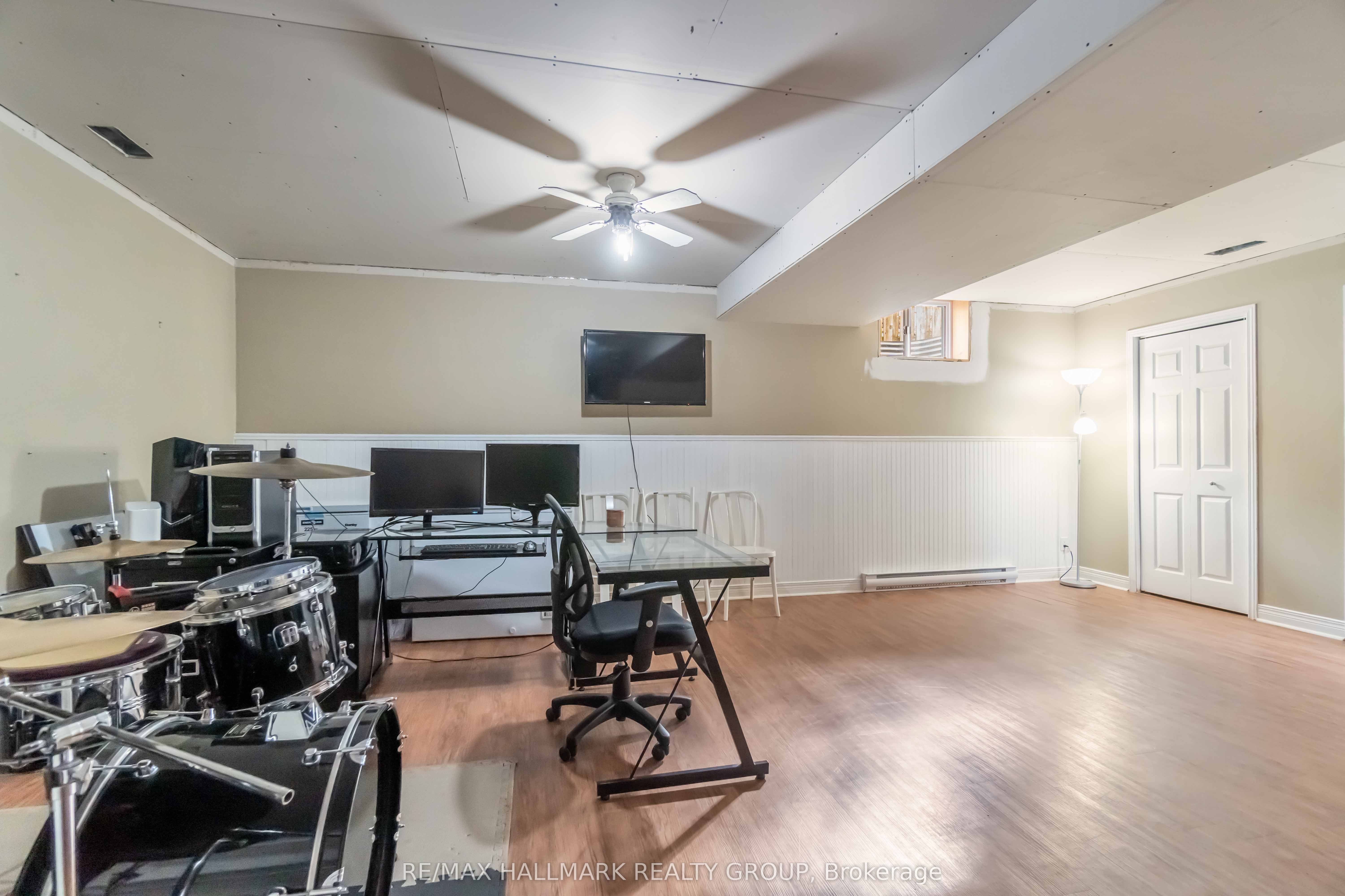 835 Powers Street Property Photo 30