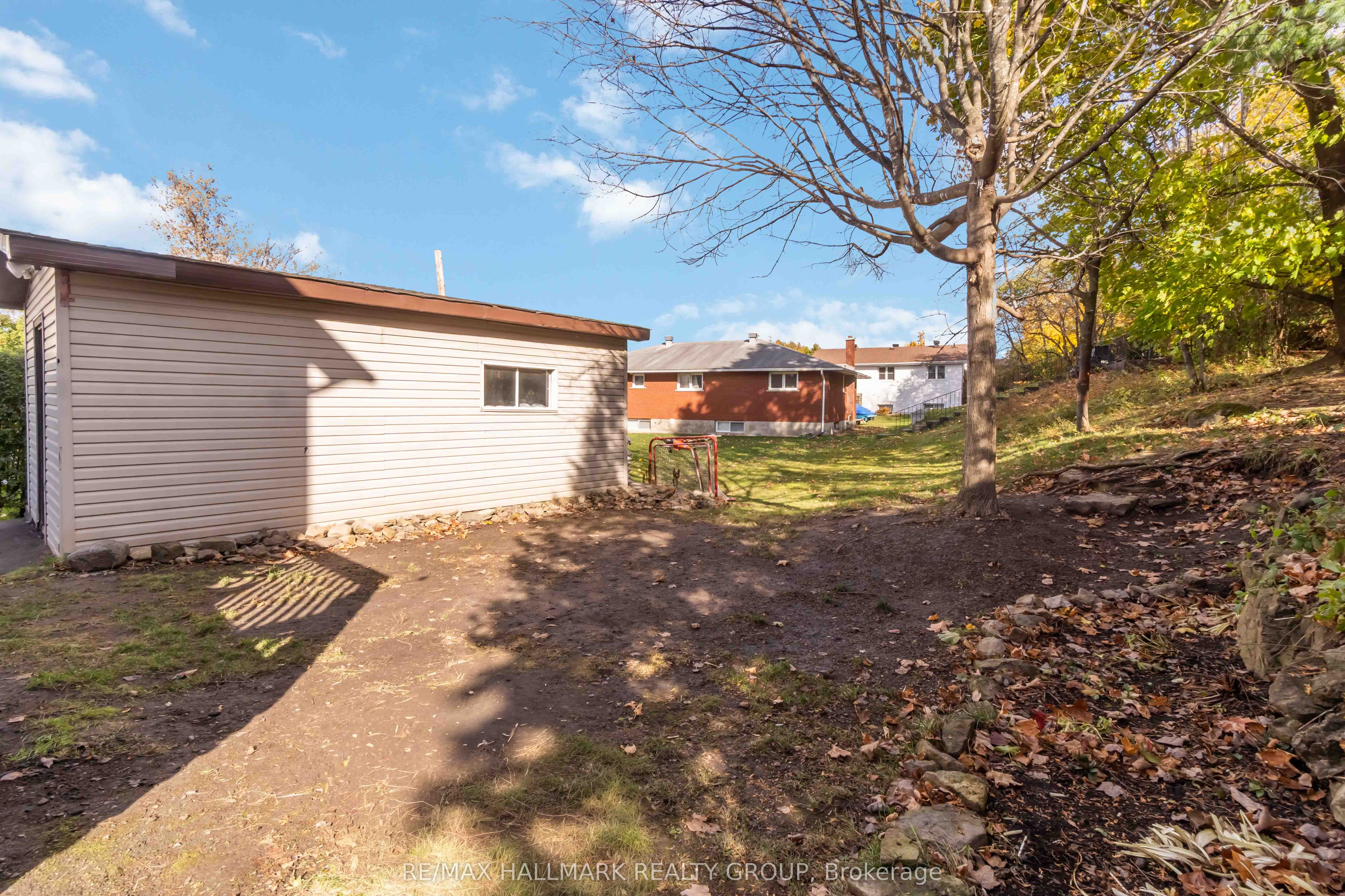 835 Powers Street Property Photo 32