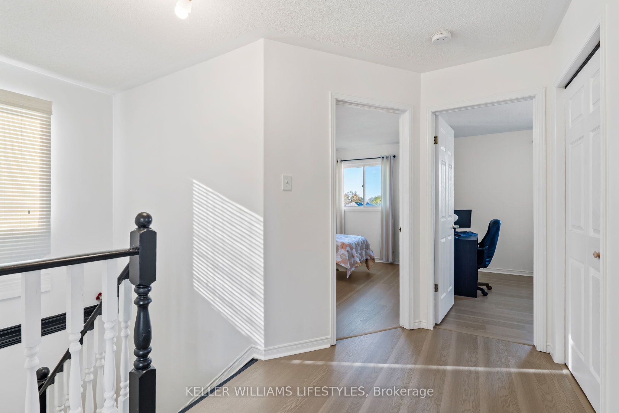 200 Bournemouth Dr Property Photo 21