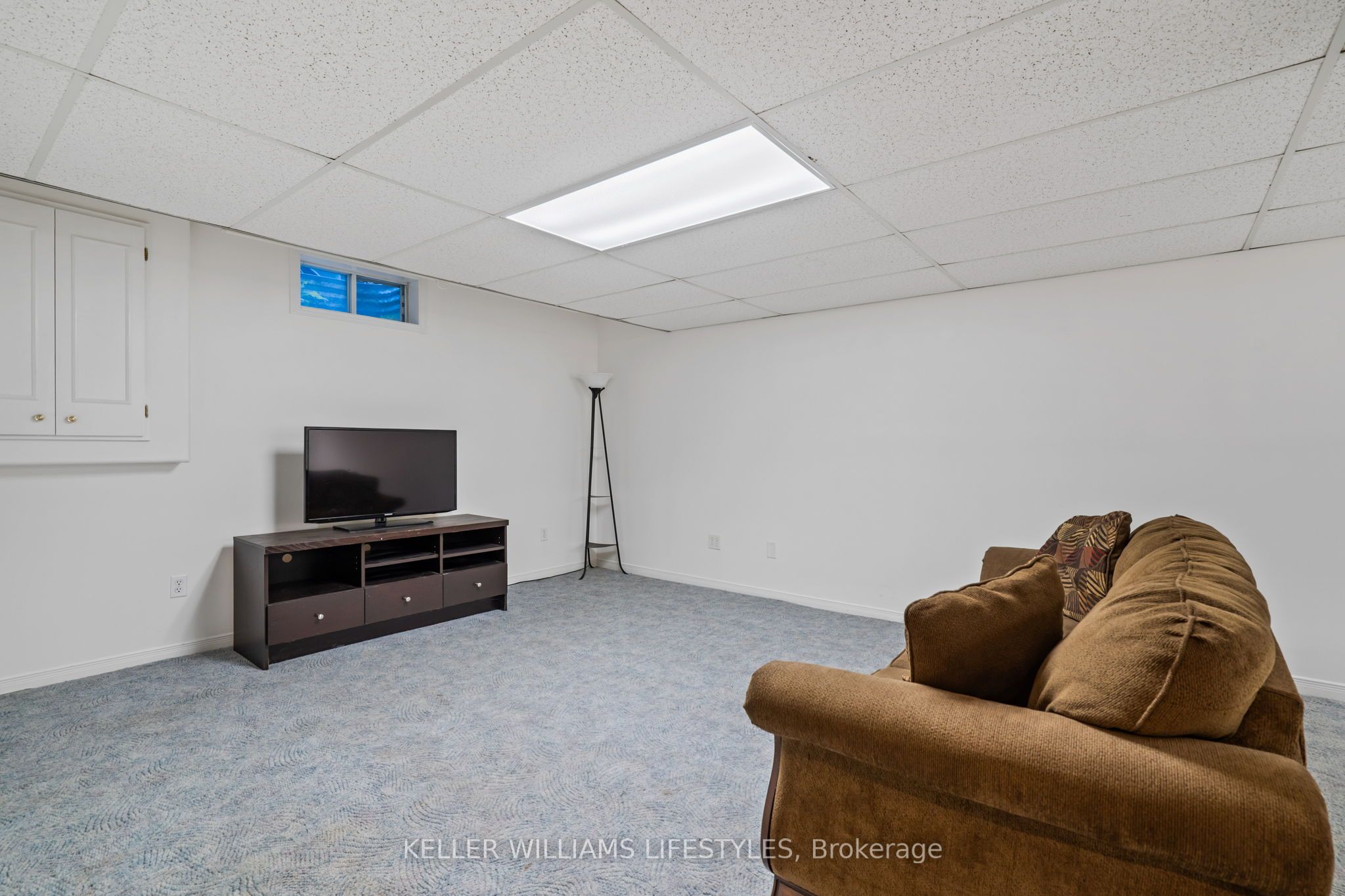 200 Bournemouth Dr Property Photo 31