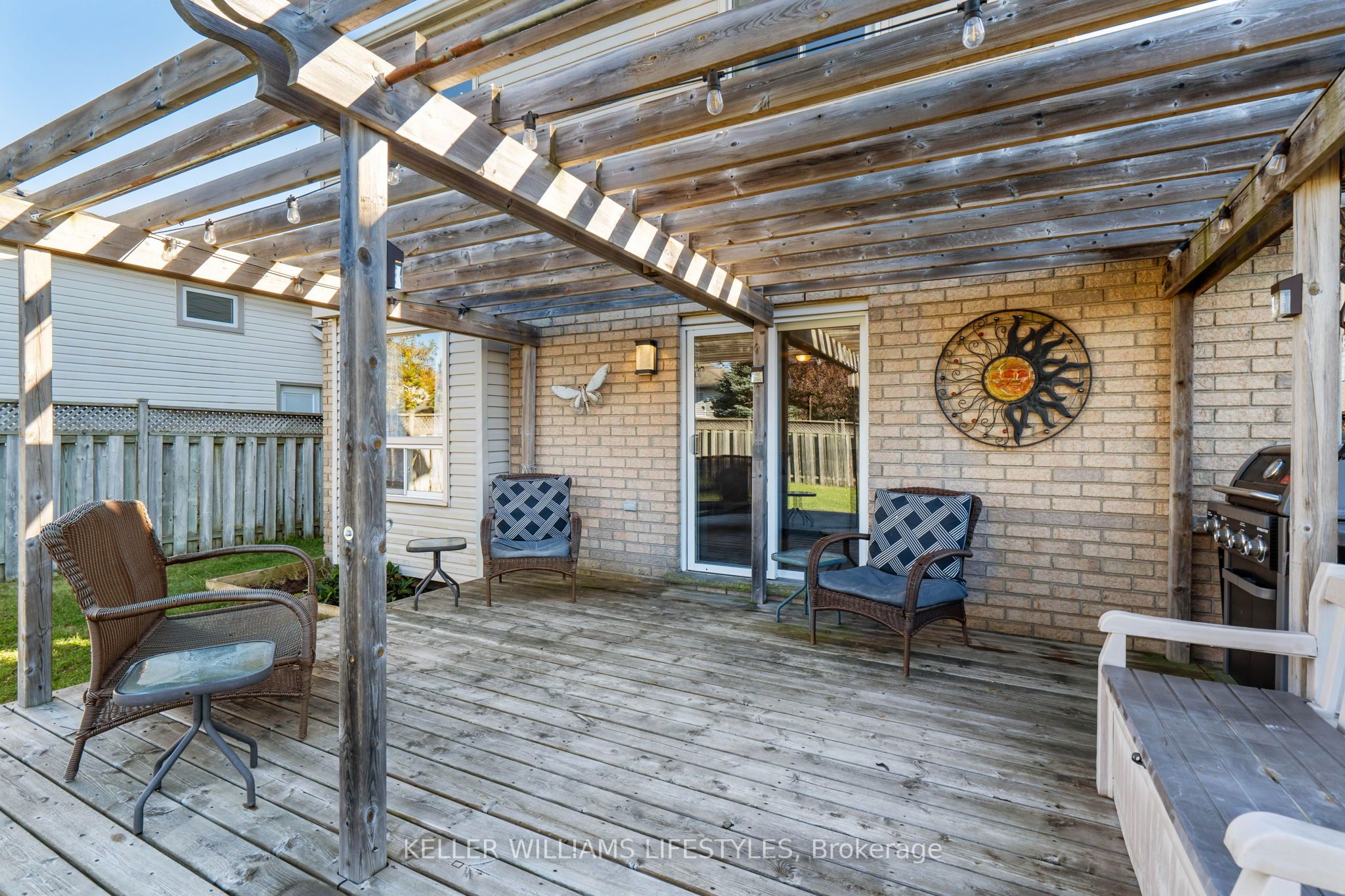 200 Bournemouth Dr Property Photo 39