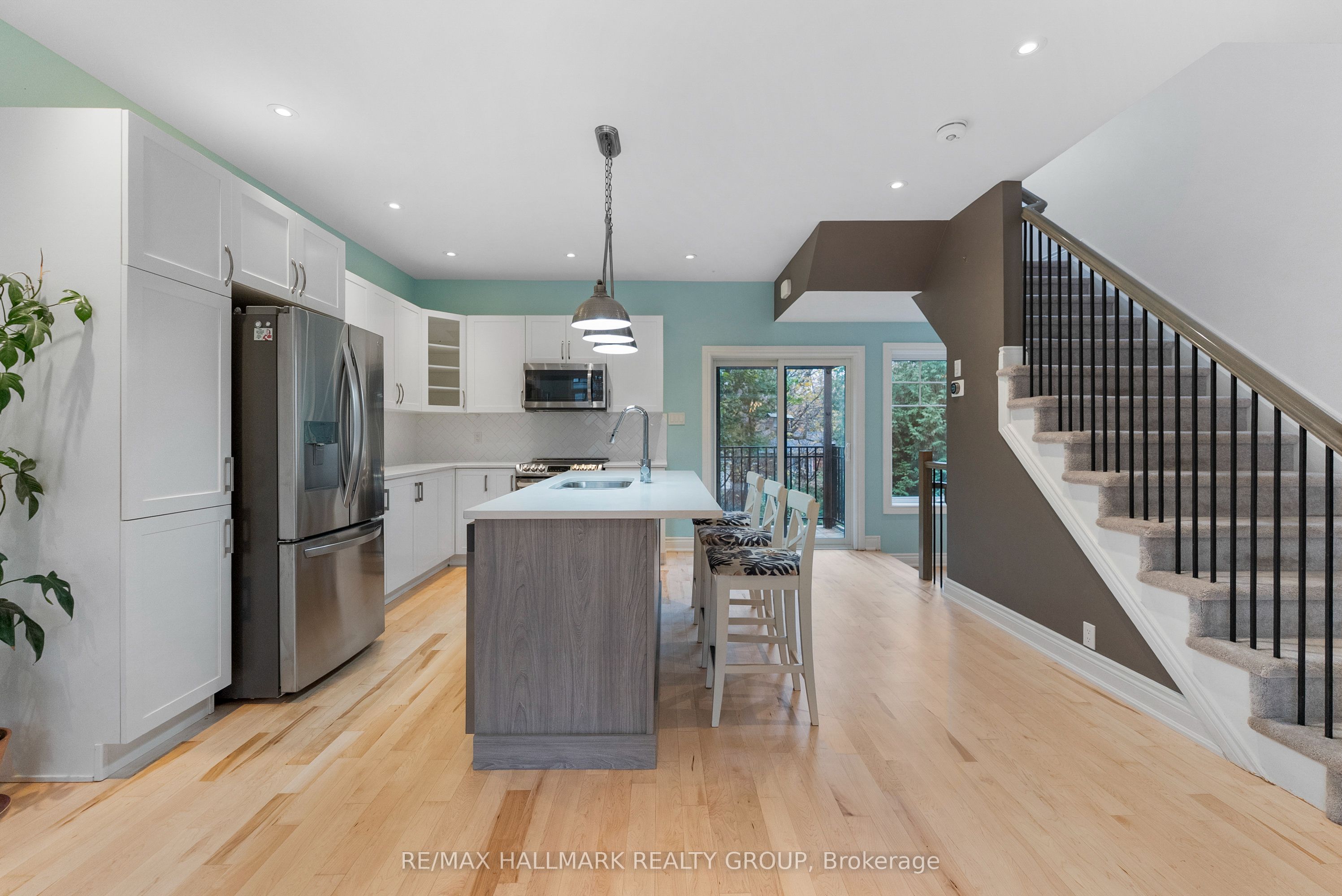 710 Reverie Priv Property Photo 8