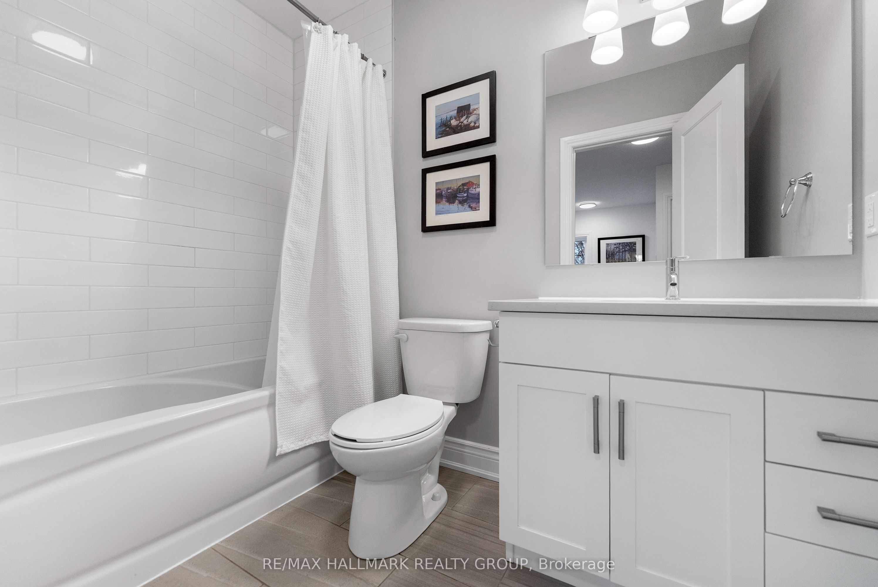 710 Reverie Priv Property Photo 18