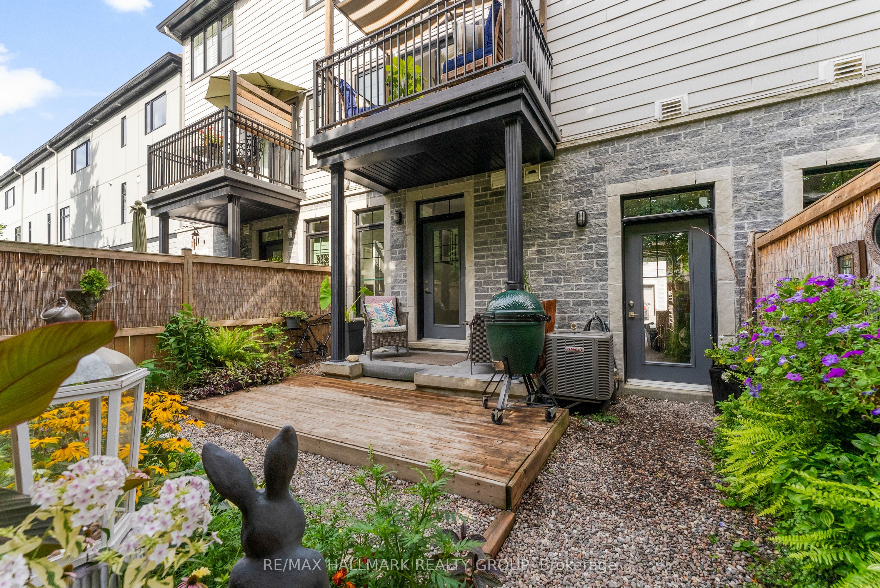 710 Reverie Priv Property Photo 31