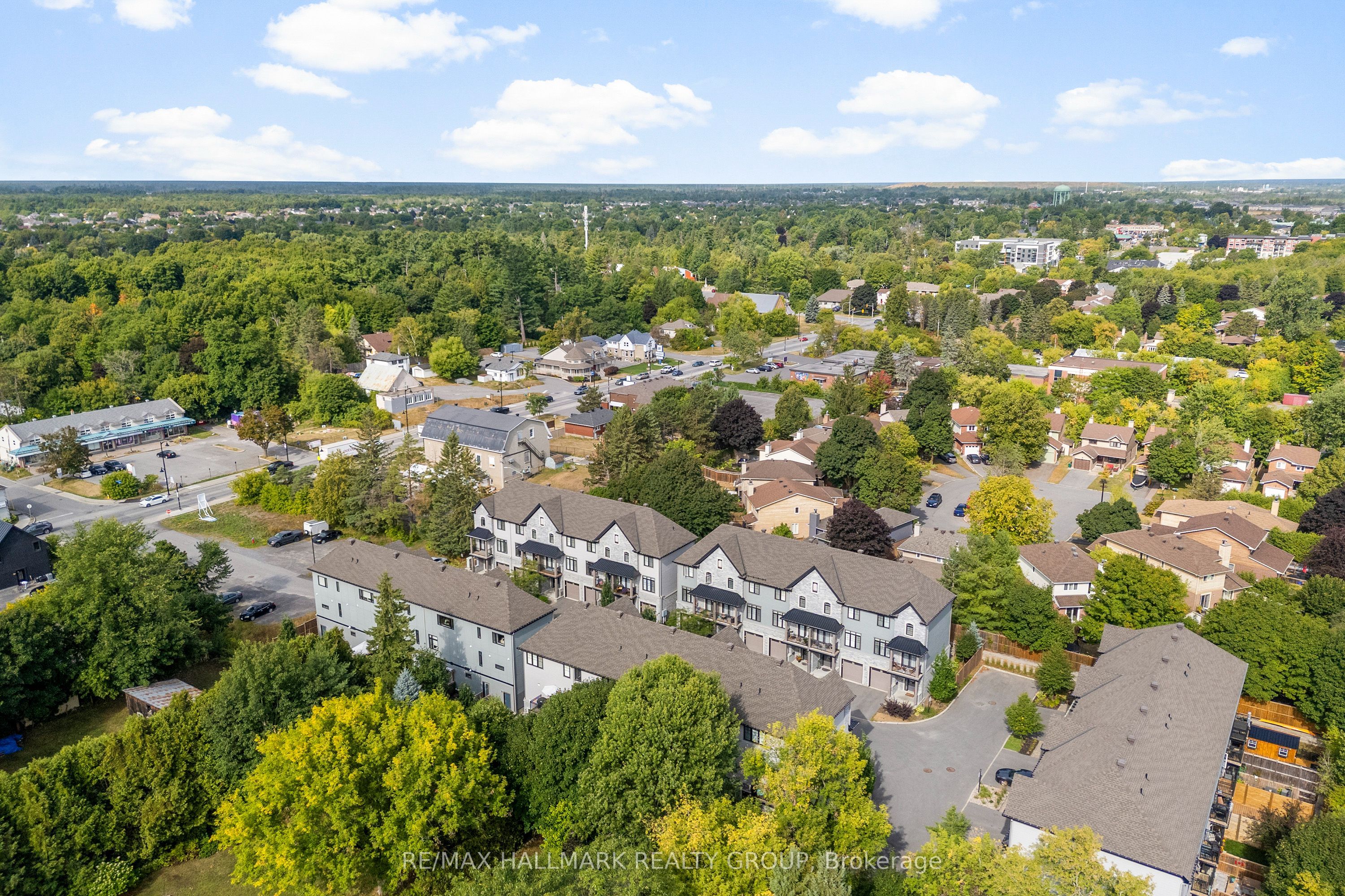 710 Reverie Priv Property Photo 39