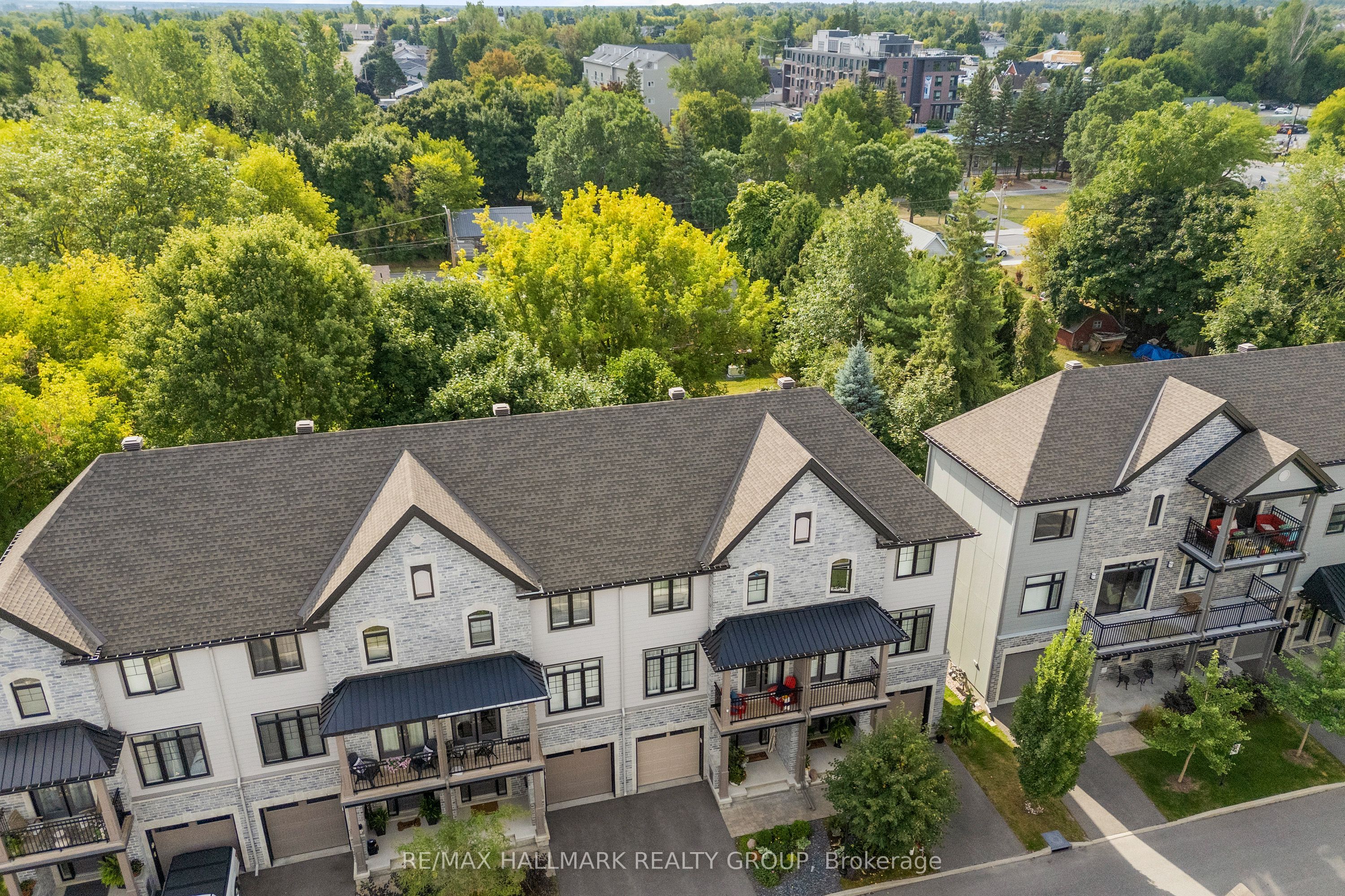 710 Reverie Priv Property Photo 42