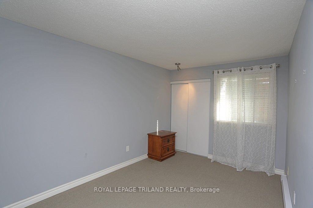 152 Monmore Rd Property Photo 17