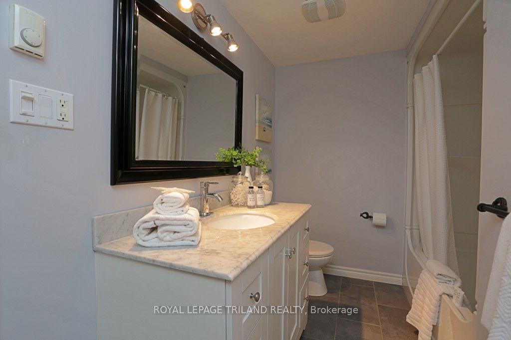 152 Monmore Rd Property Photo 20