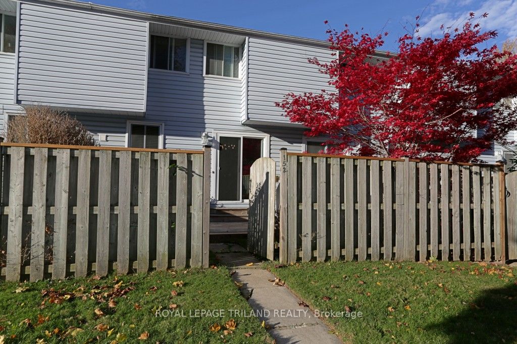 152 Monmore Rd Property Photo 24