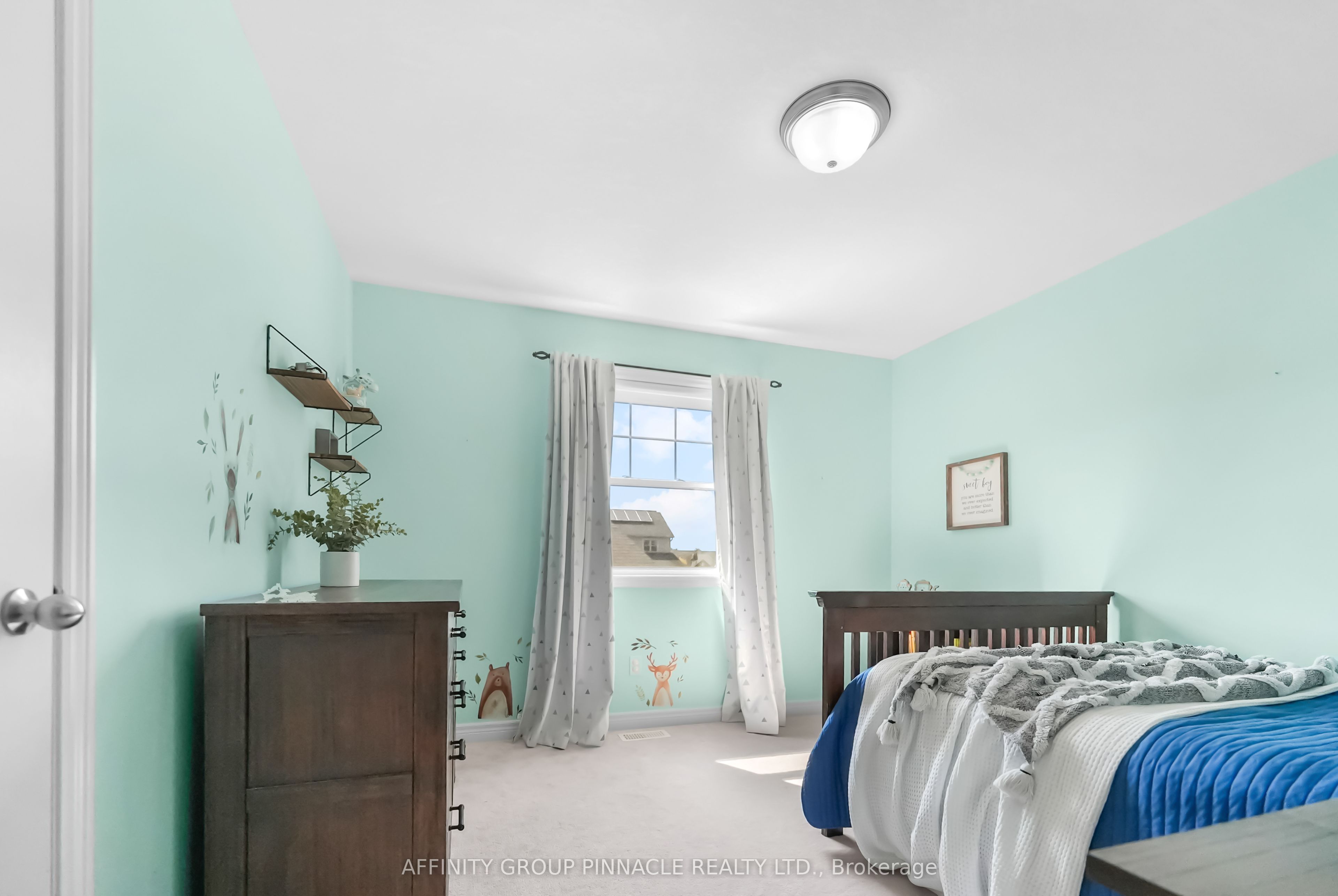 7 Brackendale Trail Property Photo 24