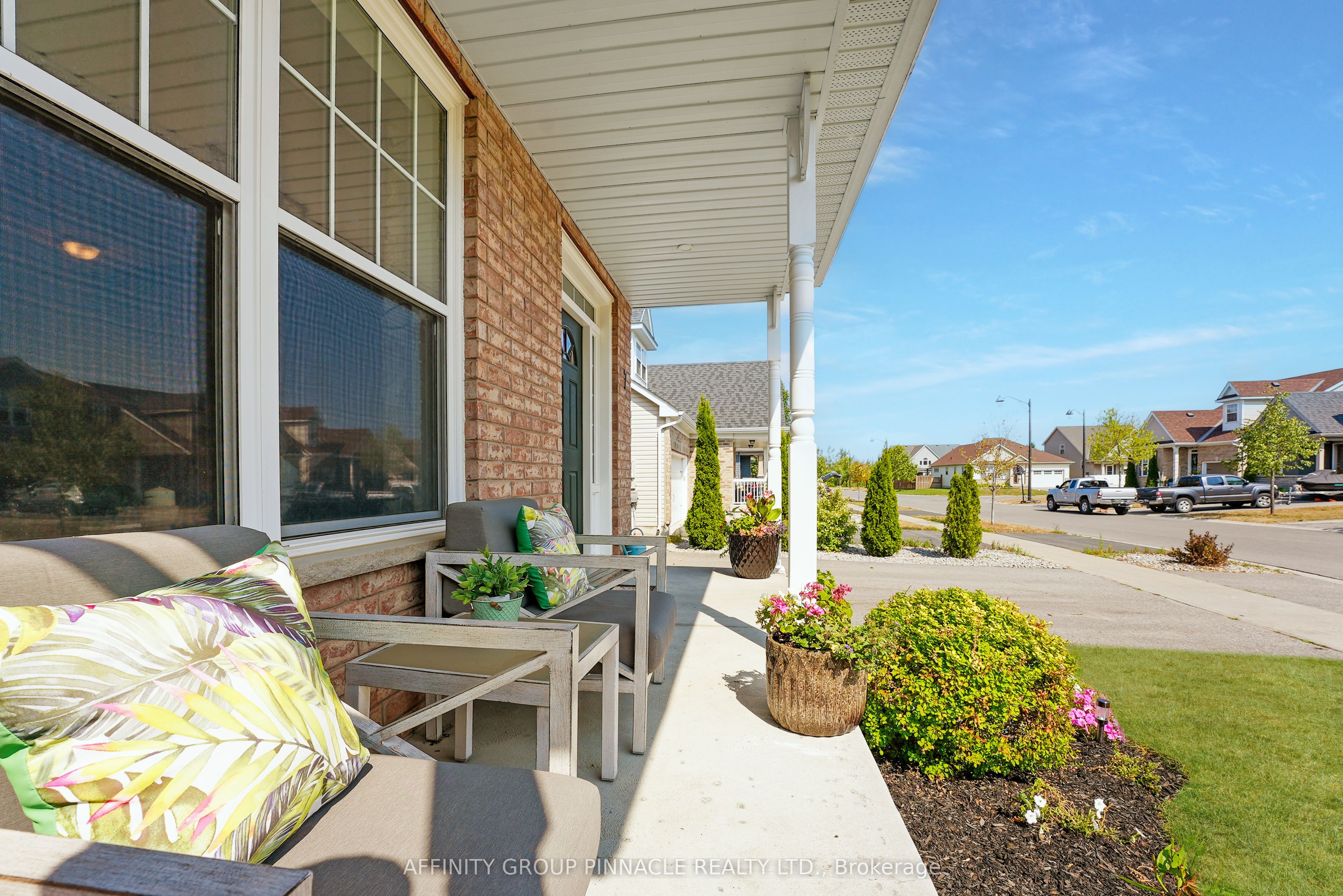 7 Brackendale Trail Property Photo 37