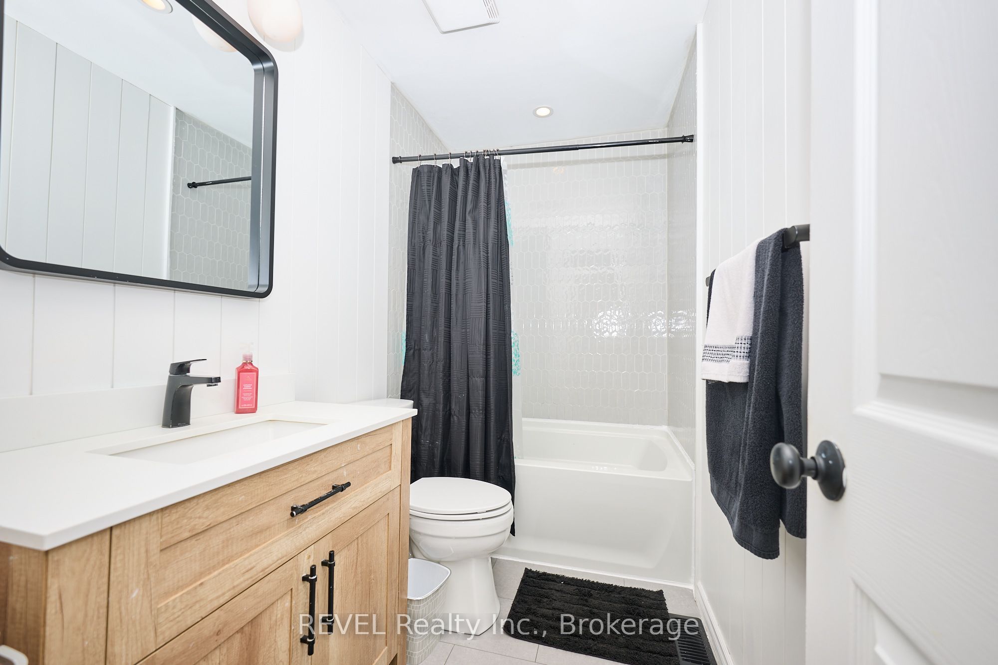 11 Newleaf Crescent Property Photo 23