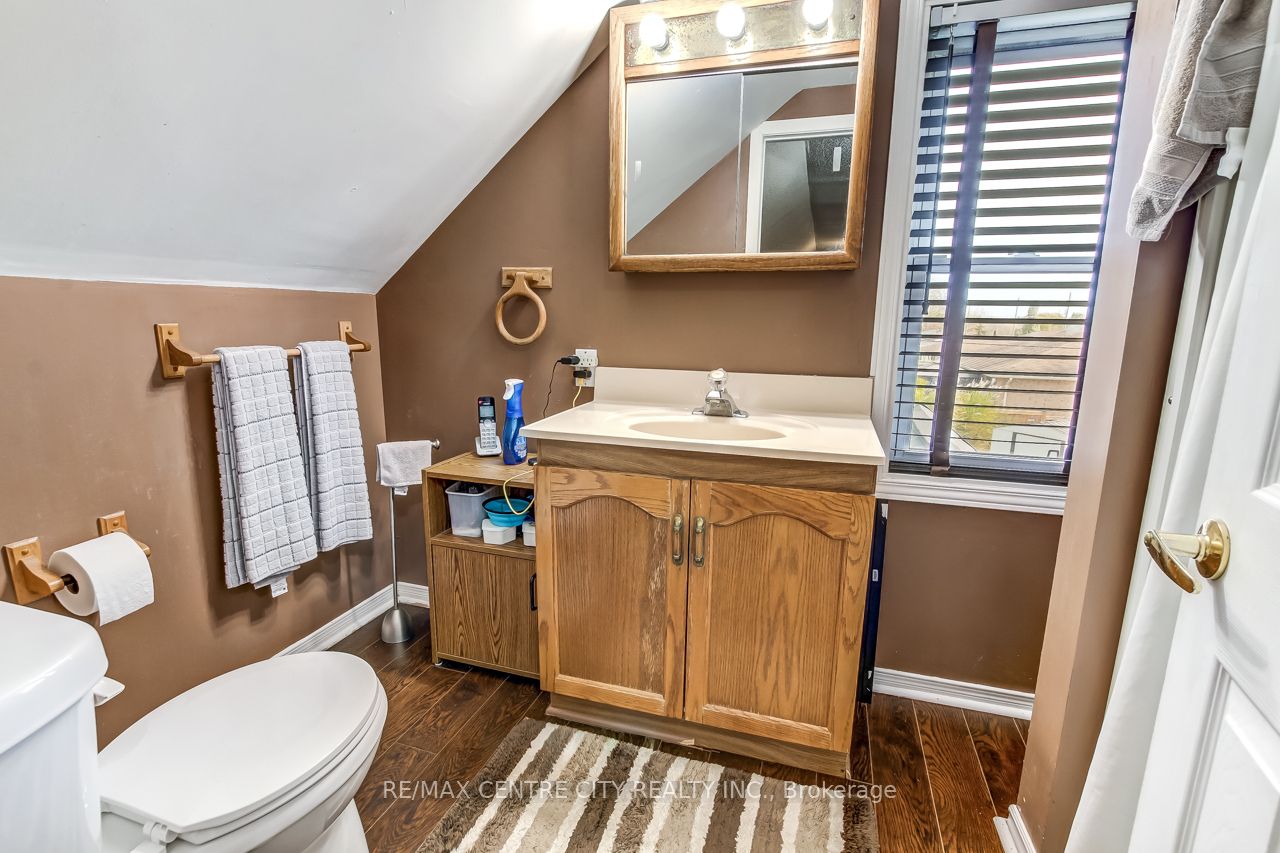 145 Hughes Street Property Photo 15