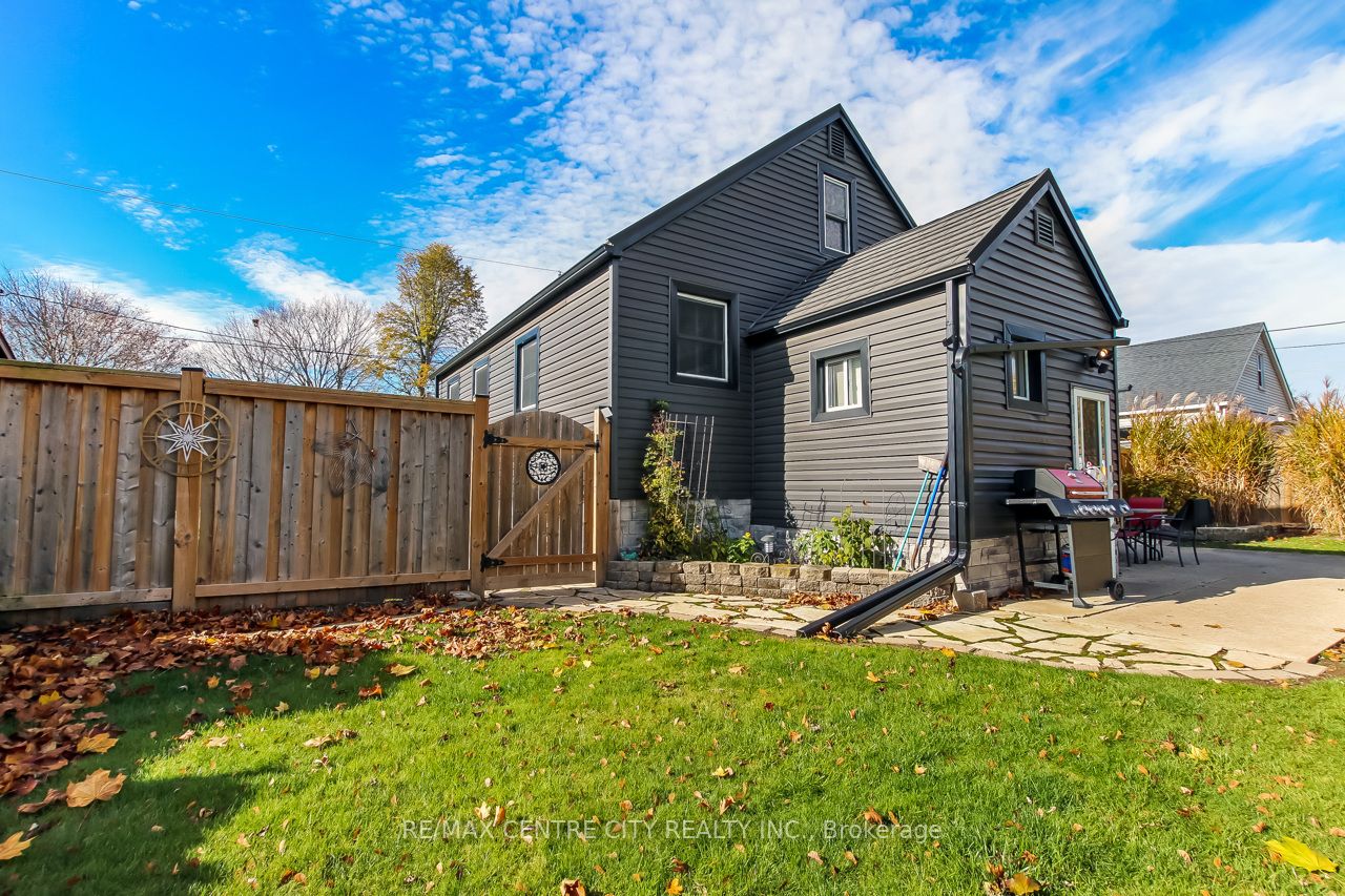 145 Hughes Street Property Photo 24