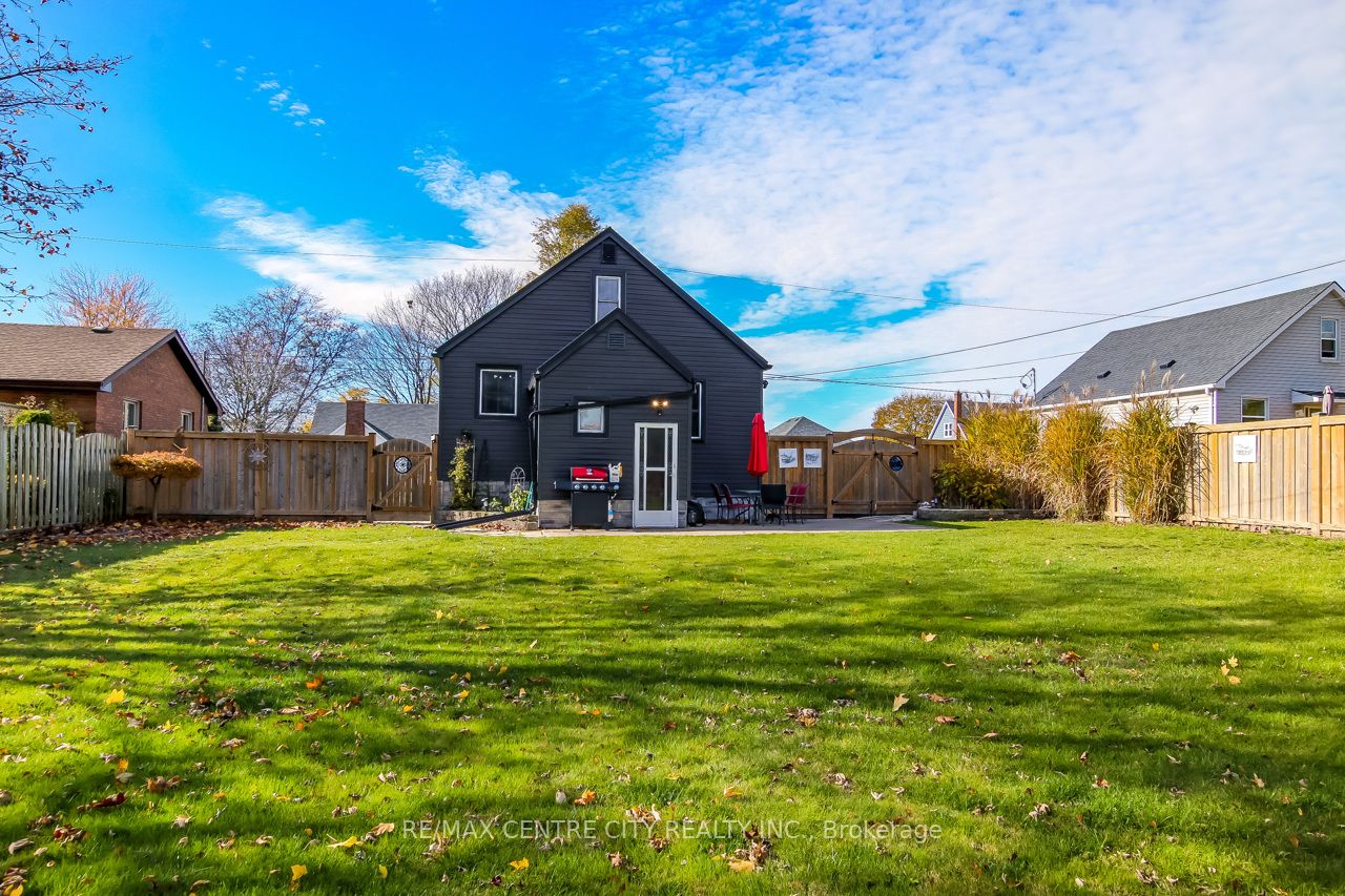 145 Hughes Street Property Photo 26