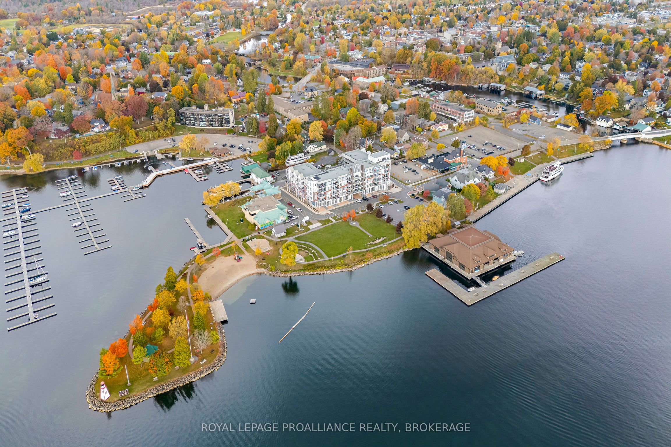 130 Water St Property Photo 1