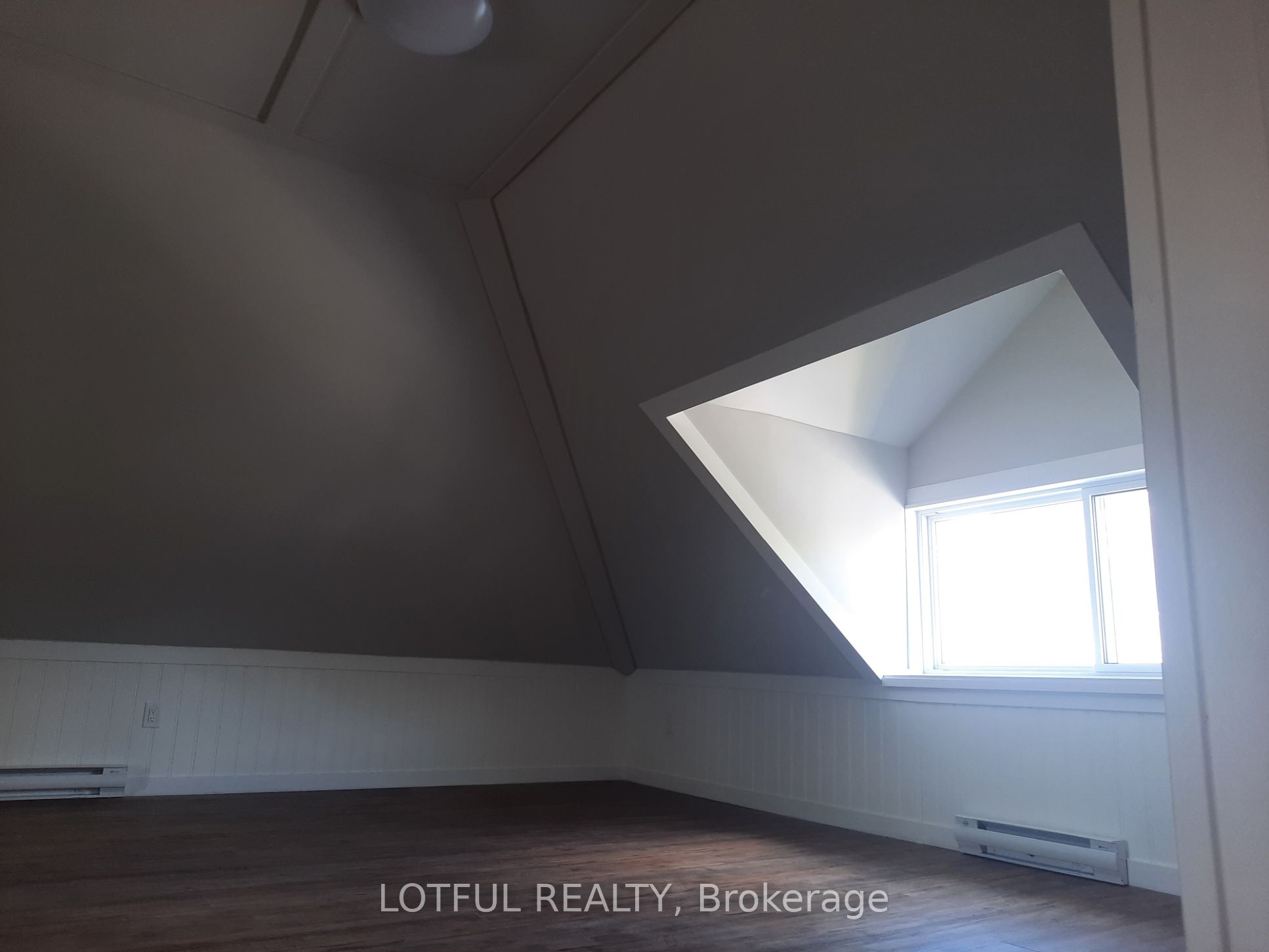 7 Montgomery Place 2 Property Photo 10