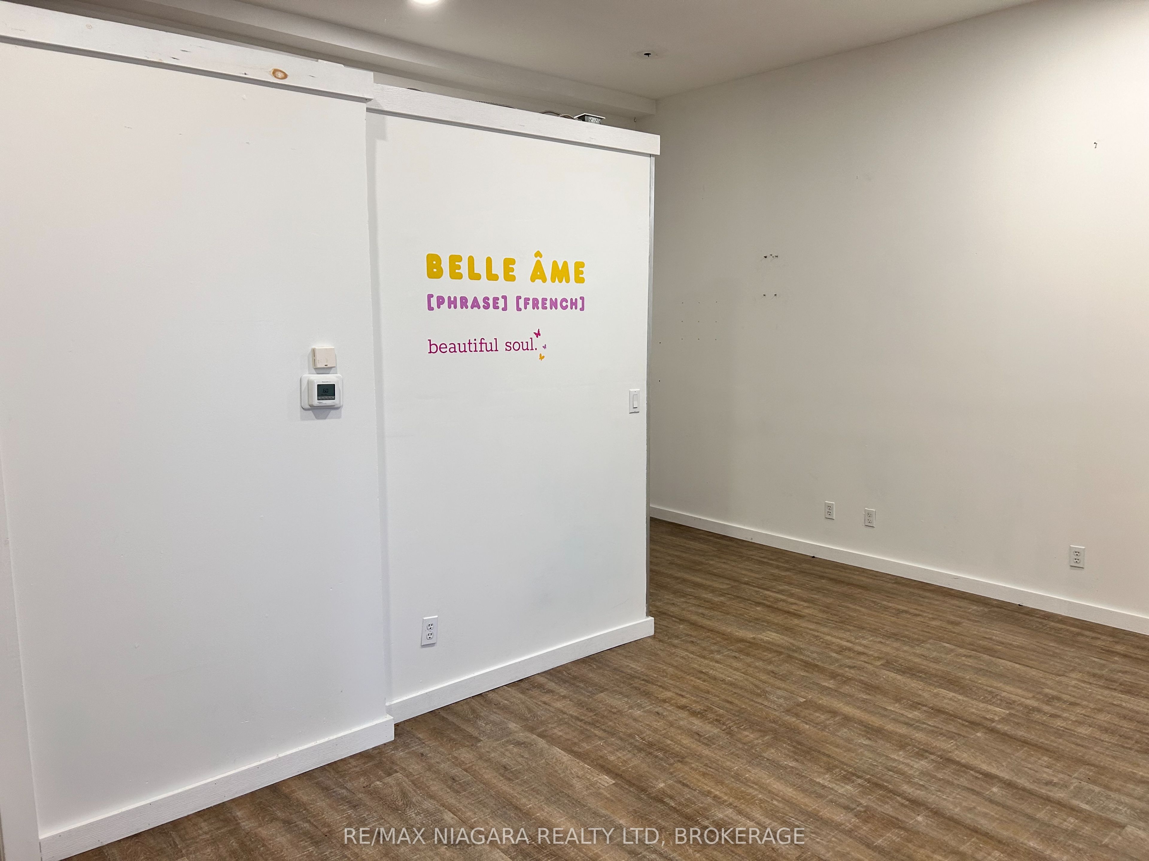 210 Jarvis St Property Photo 2