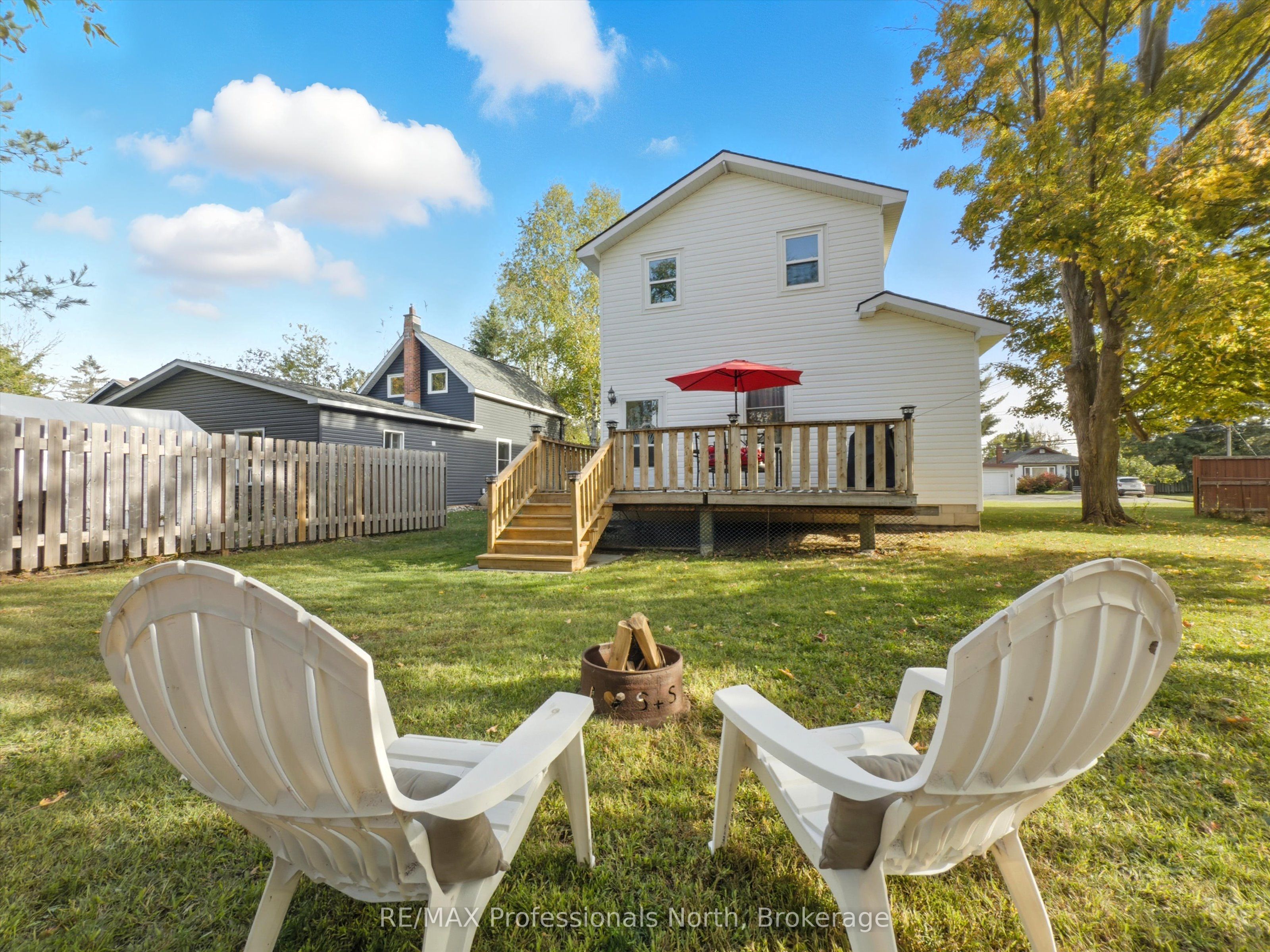 197 Dill Street Property Photo 6