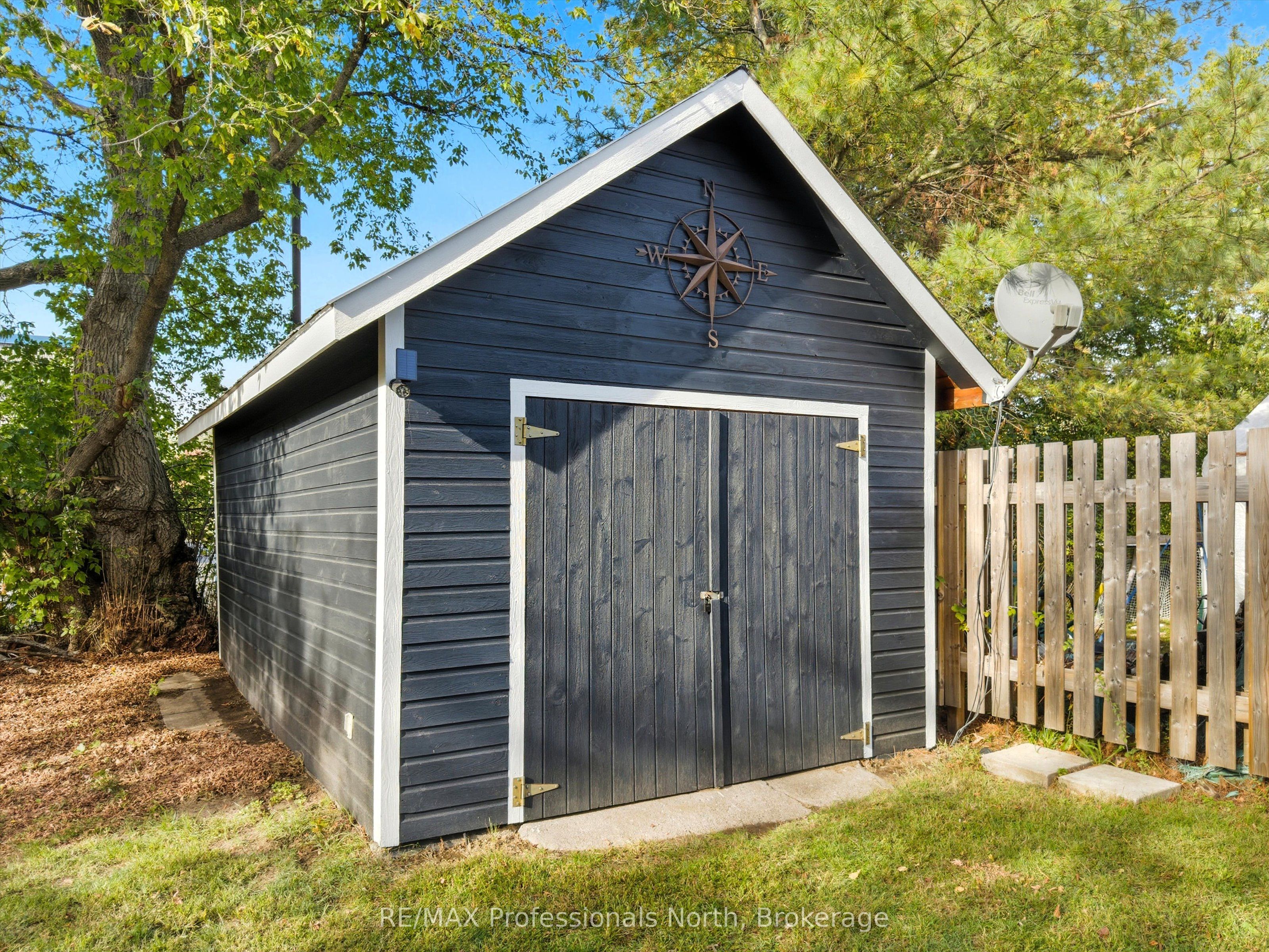 197 Dill Street Property Photo 7