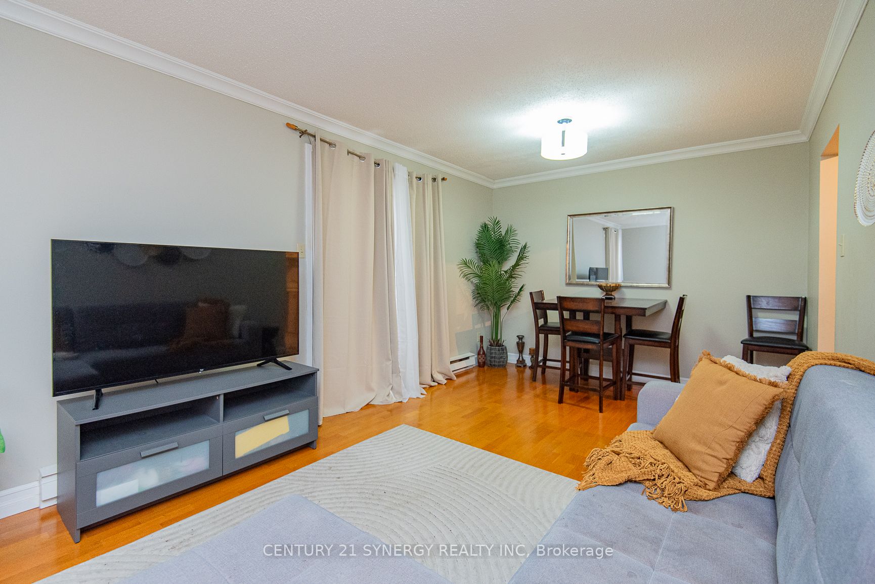 3066 Councillors Way Property Photo 6