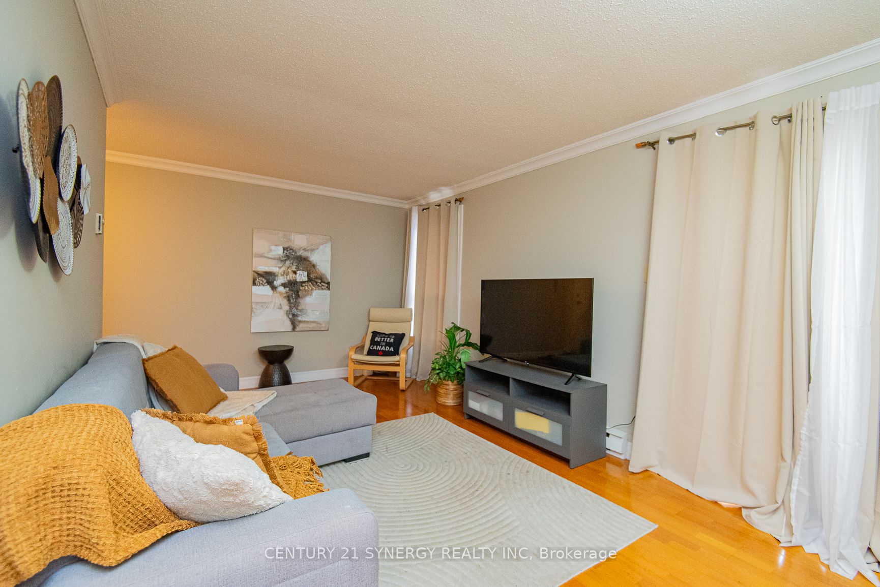 3066 Councillors Way Property Photo 9