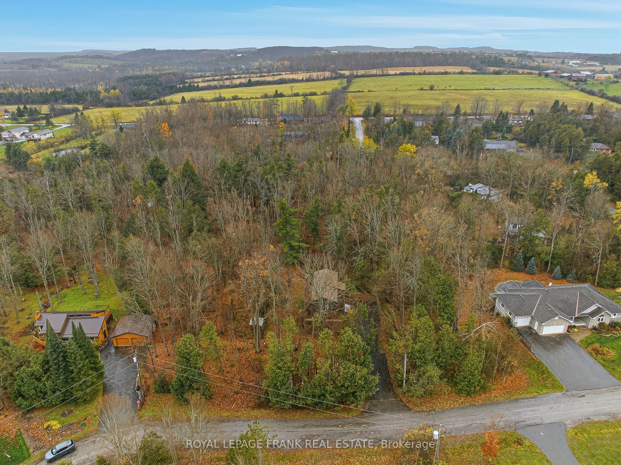 23 Trillium Court Property Photo 5