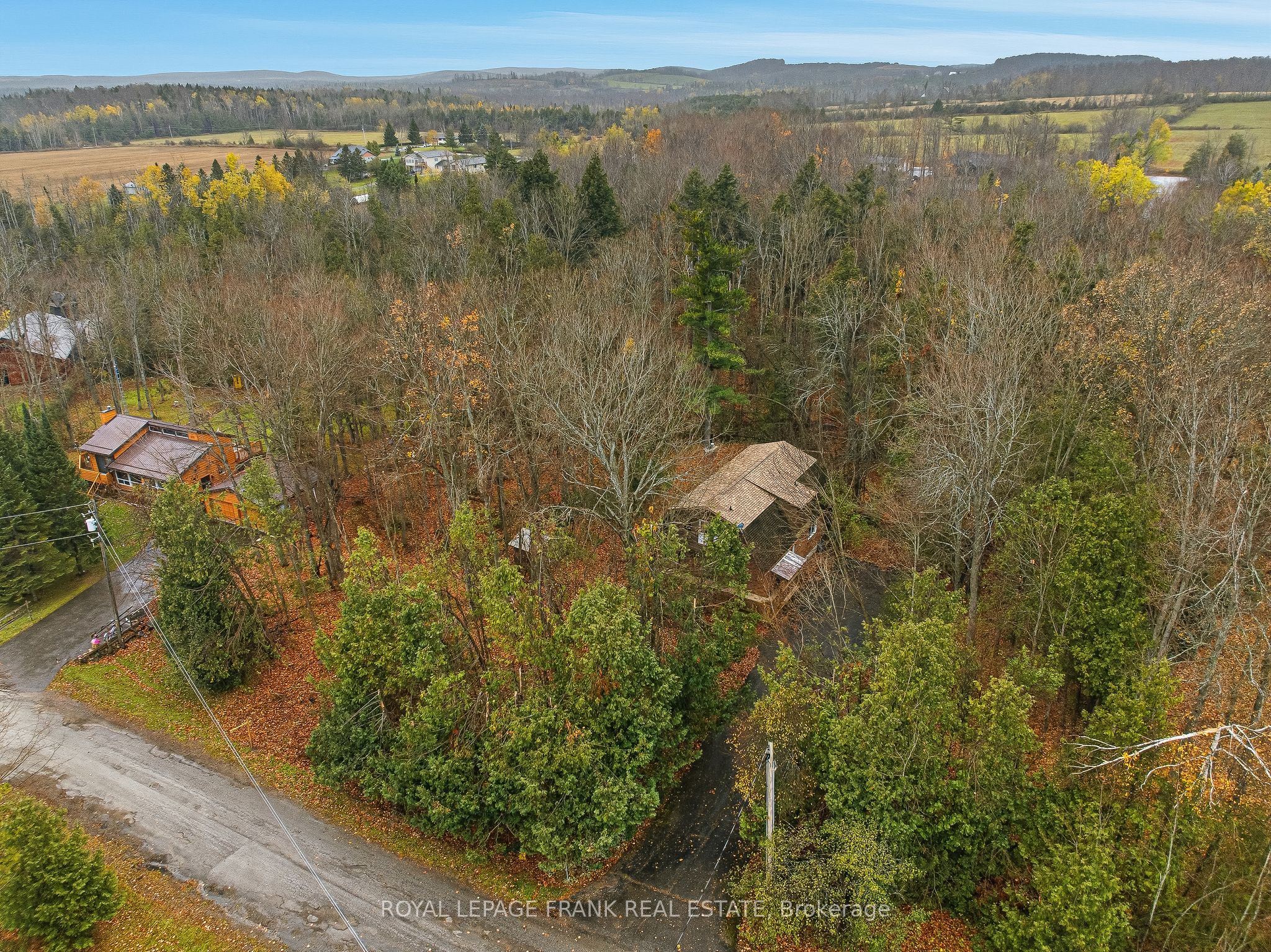 23 Trillium Court Property Photo 6