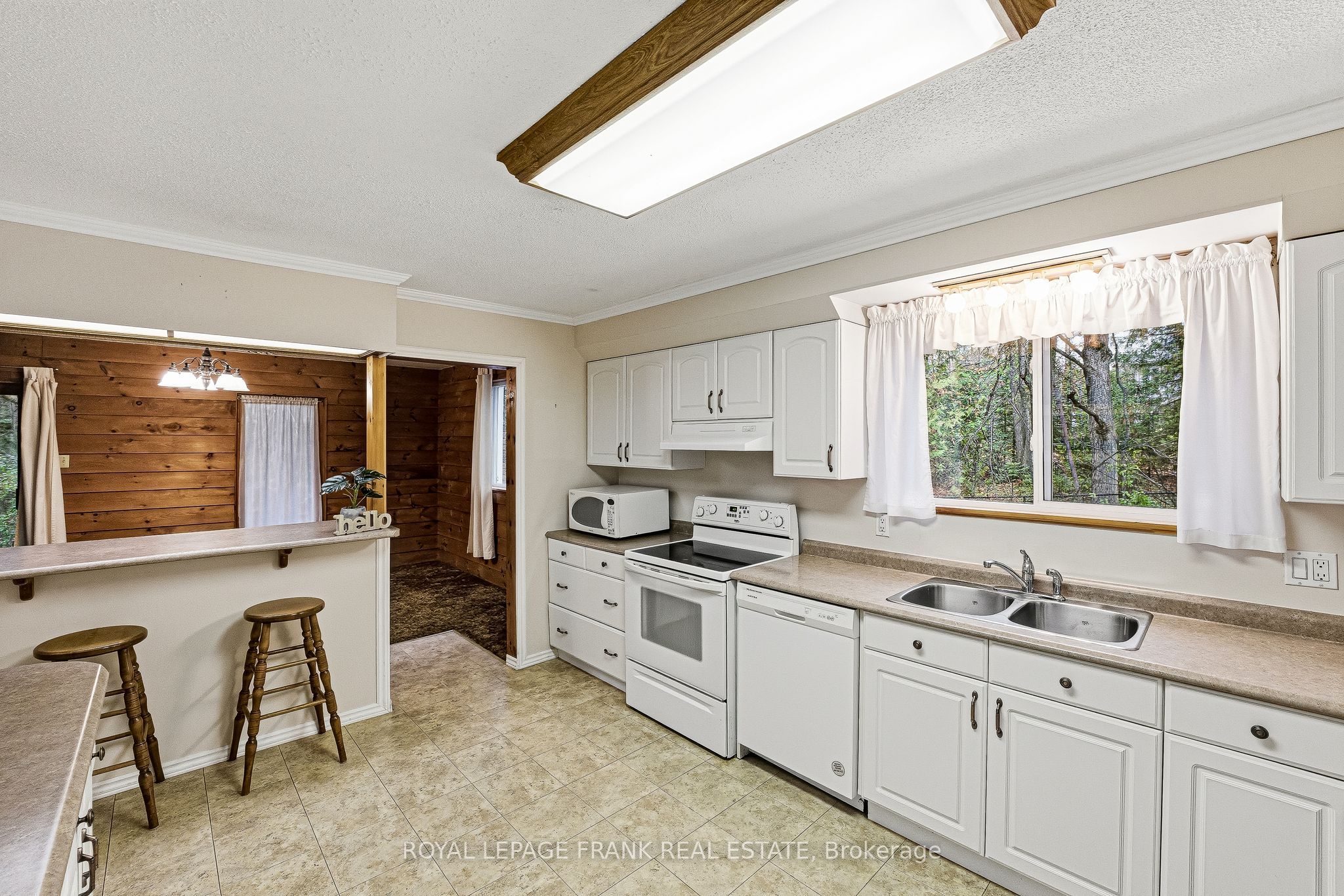 23 Trillium Court Property Photo 21