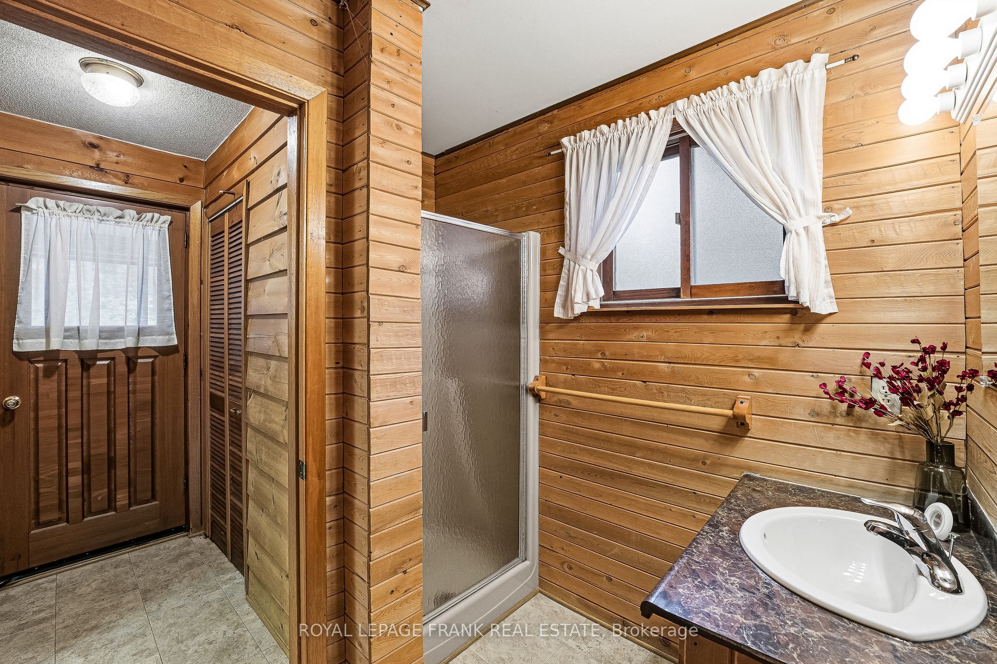 23 Trillium Court Property Photo 24