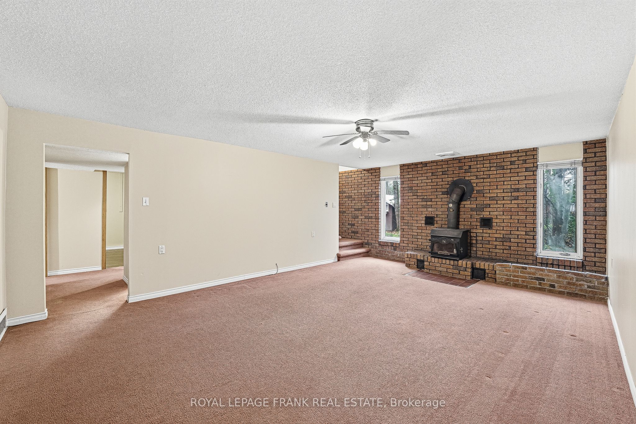 23 Trillium Court Property Photo 39