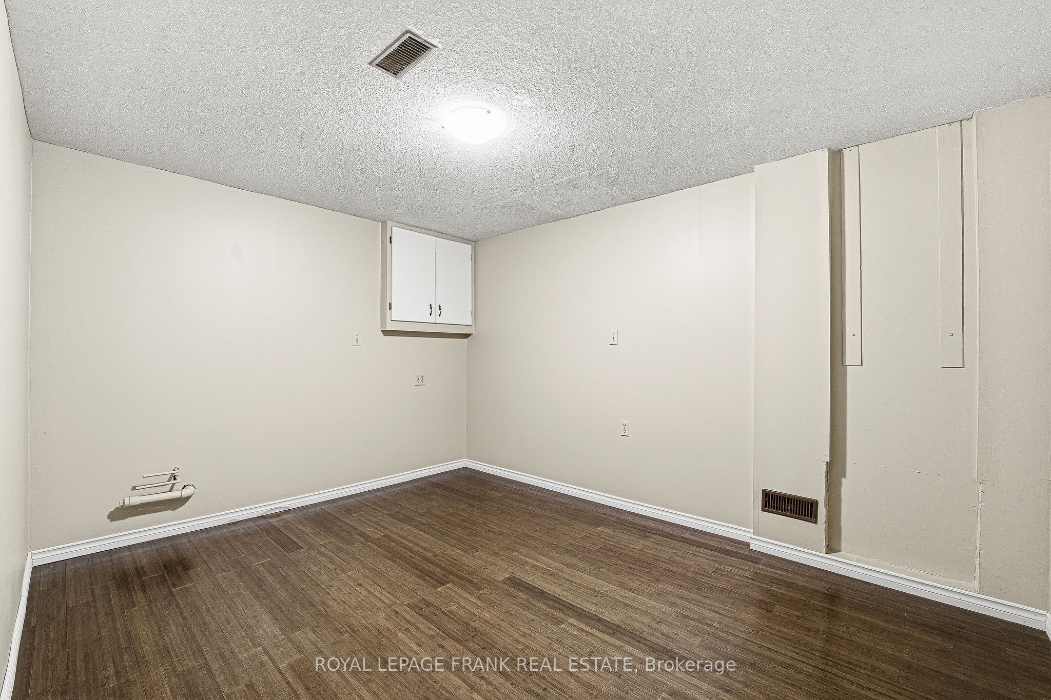 23 Trillium Court Property Photo 41