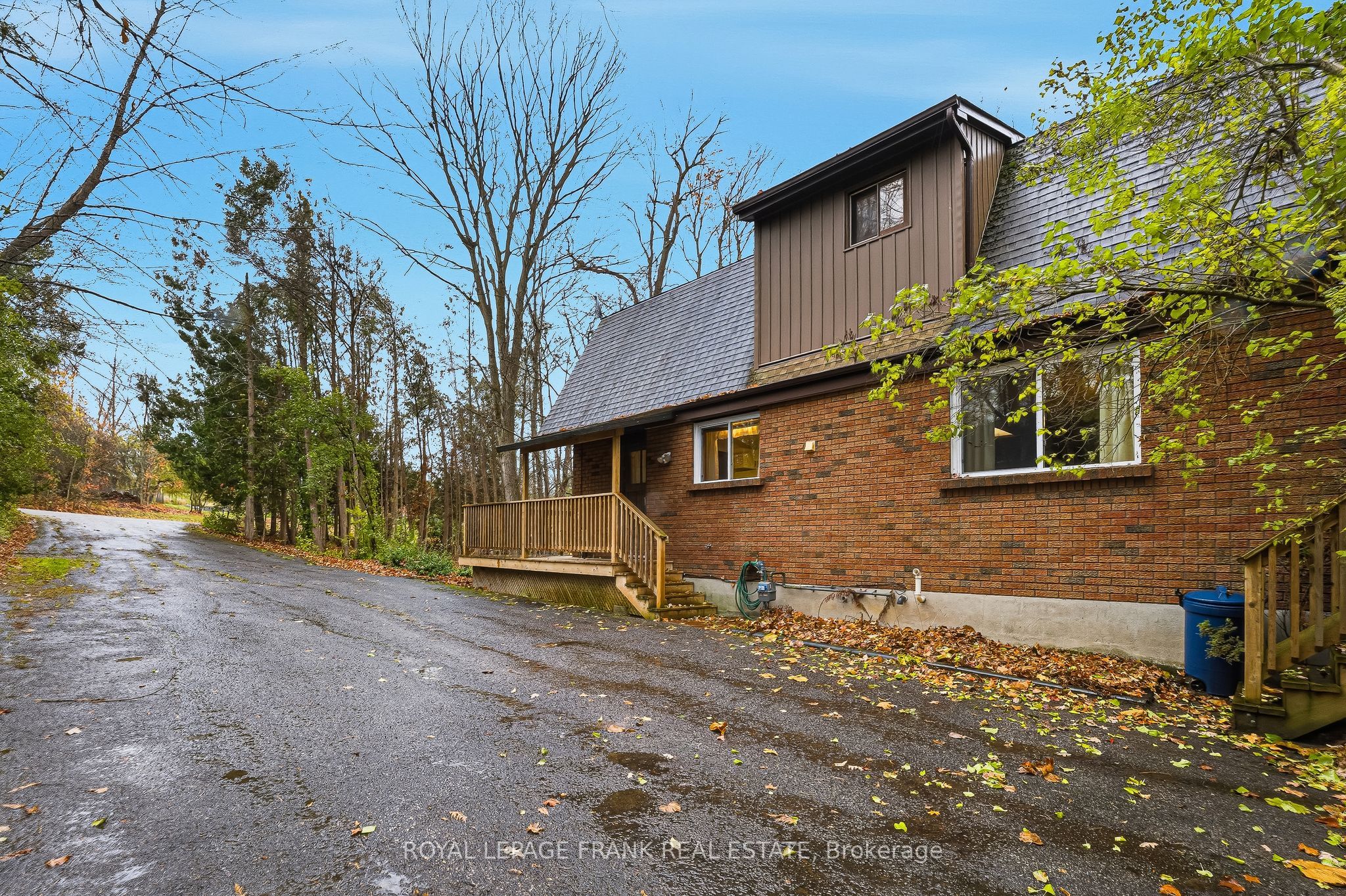 23 Trillium Court Property Photo 44