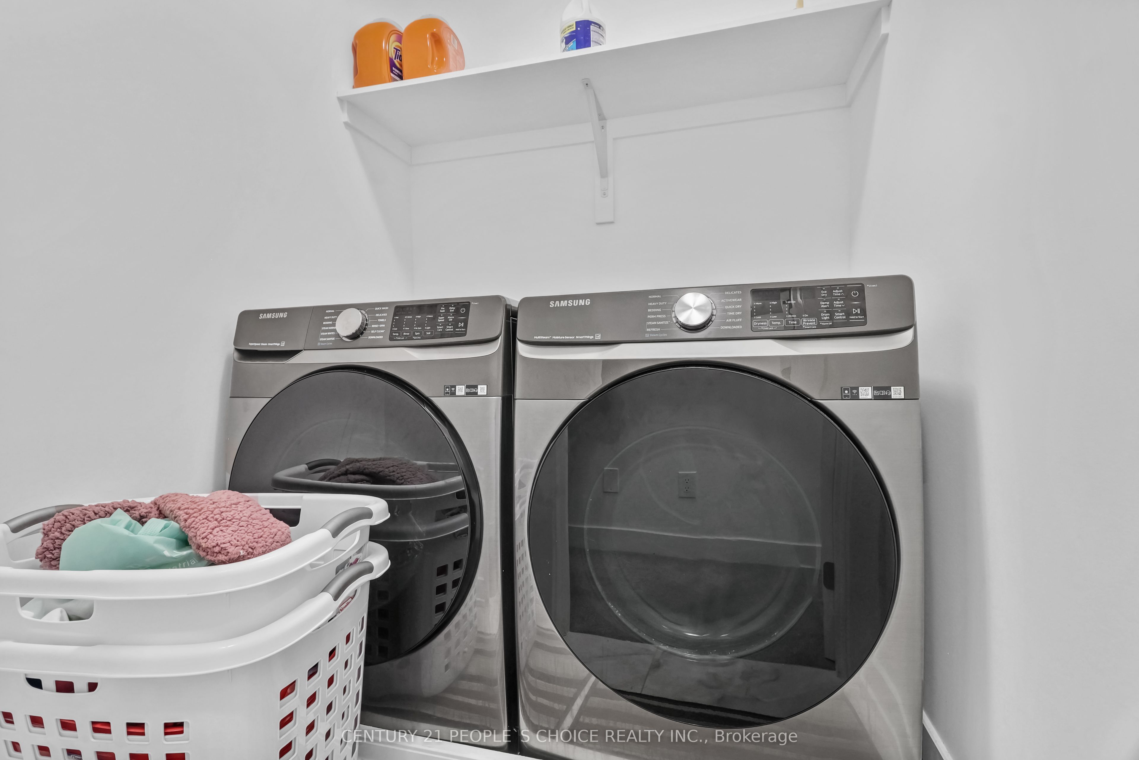 300 Makobe Ln Property Photo 24