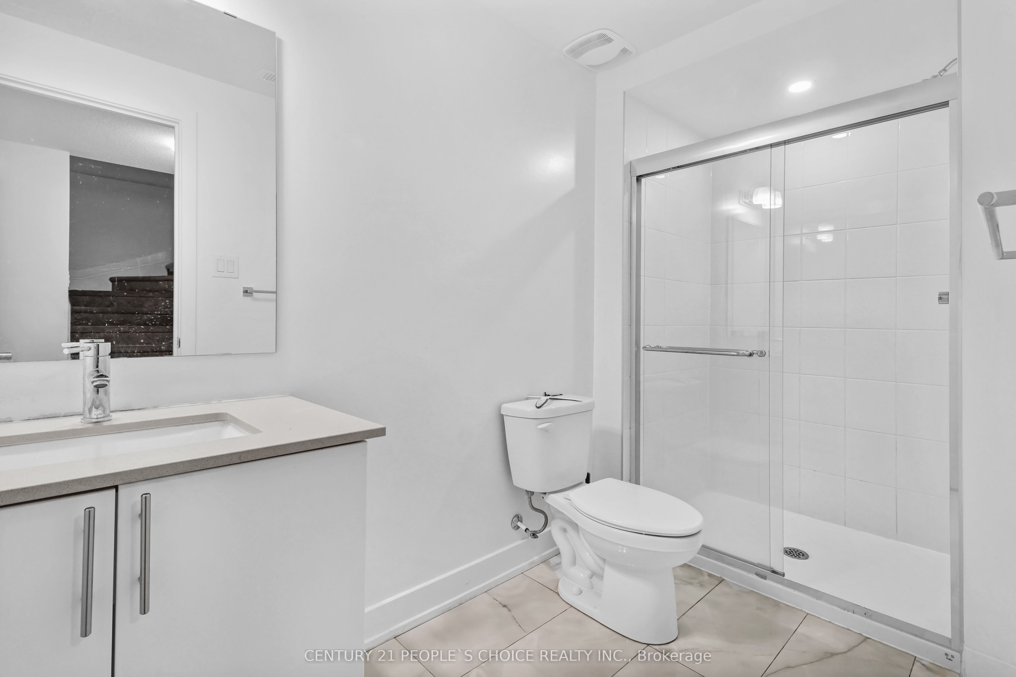 300 Makobe Ln Property Photo 31