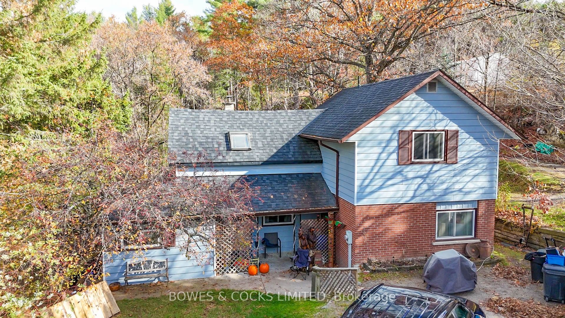 35 Cleak Ave Property Photo 1