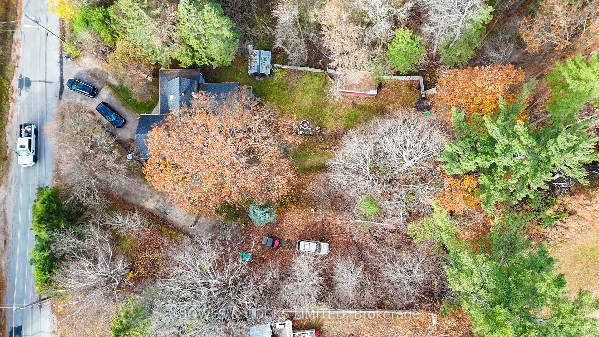 35 Cleak Ave Property Photo 8